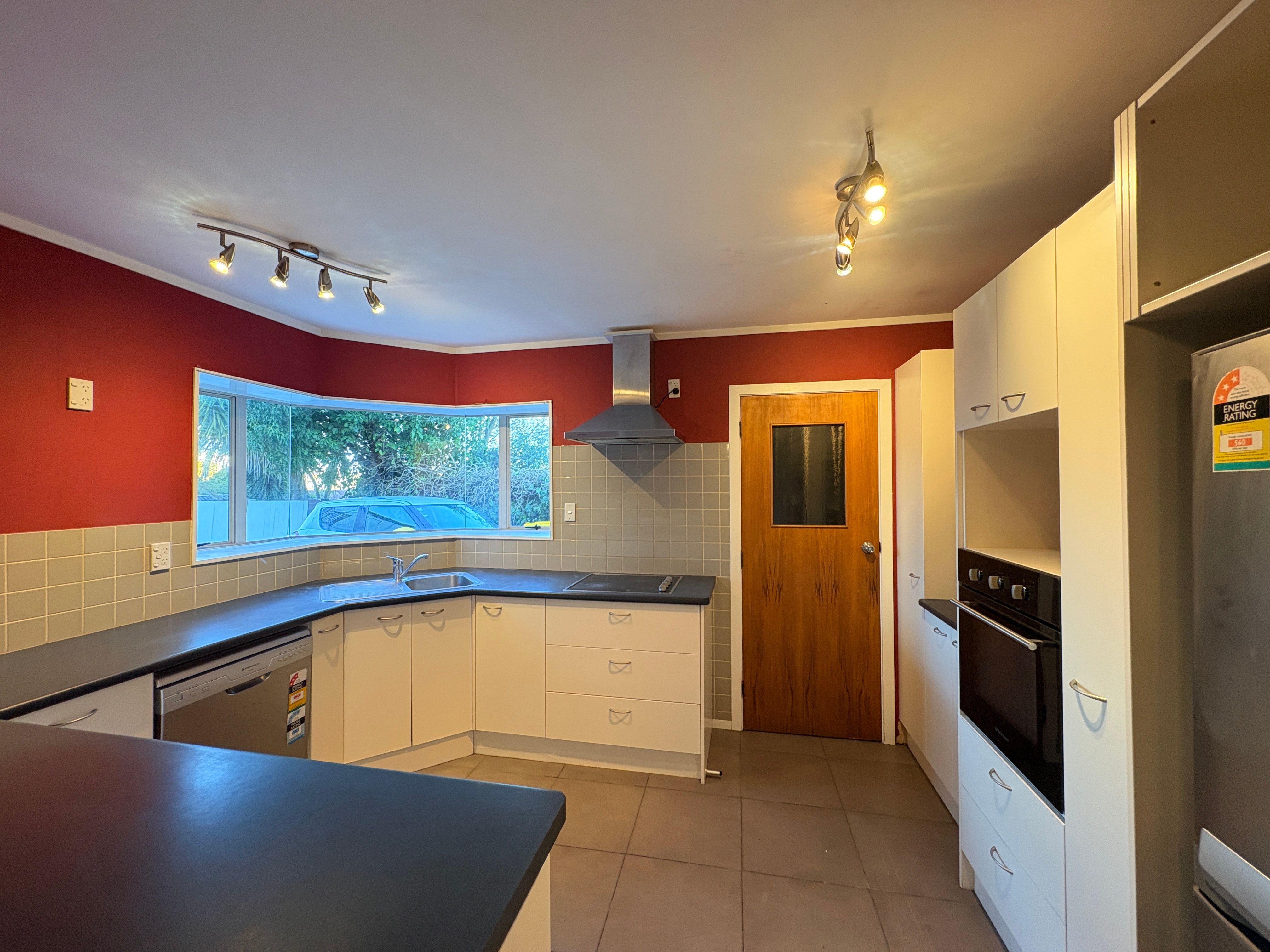 107a Lake Crescent, Hamilton Lake, Hamilton City