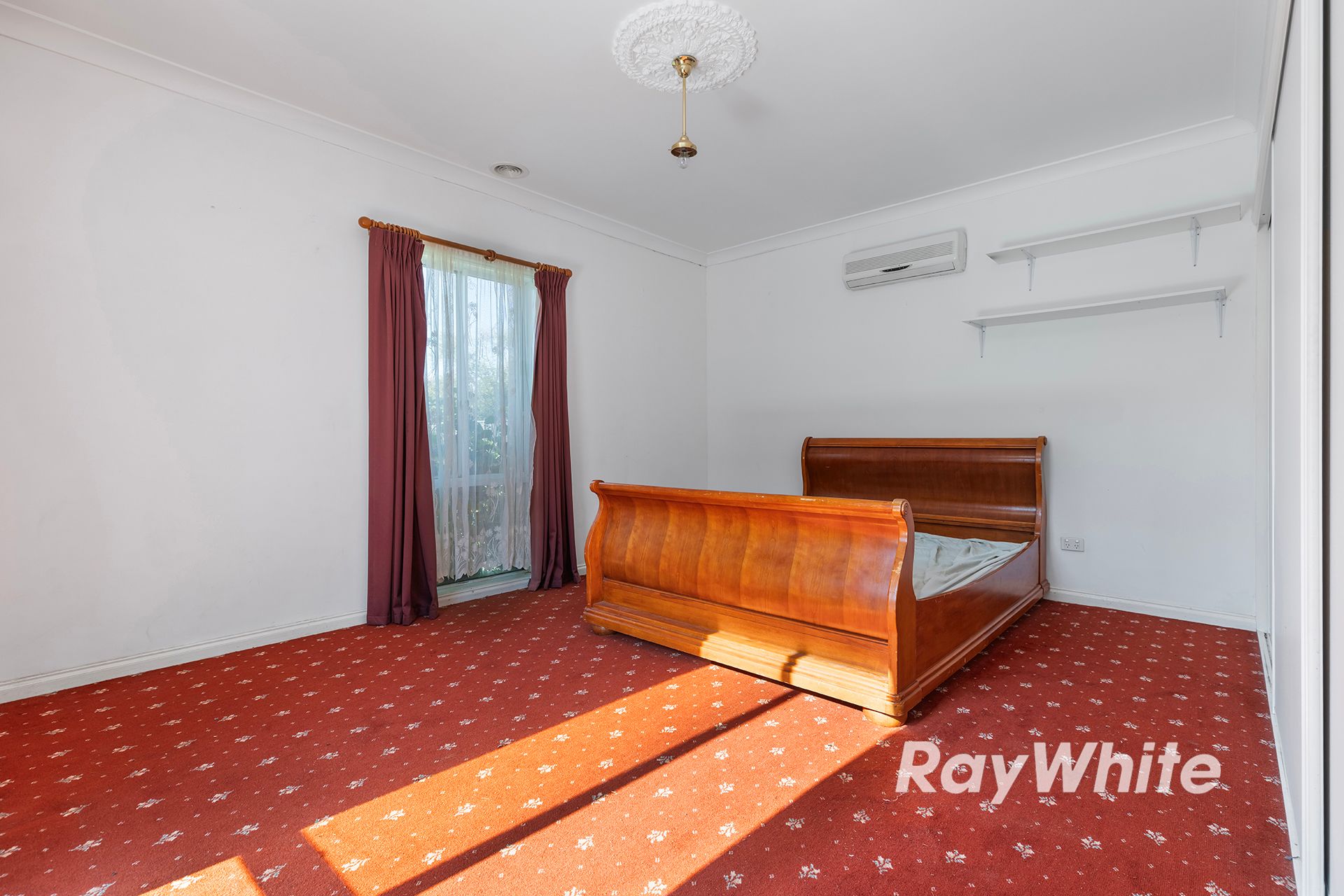 1 Winbi Avenue — photo 10 of 27