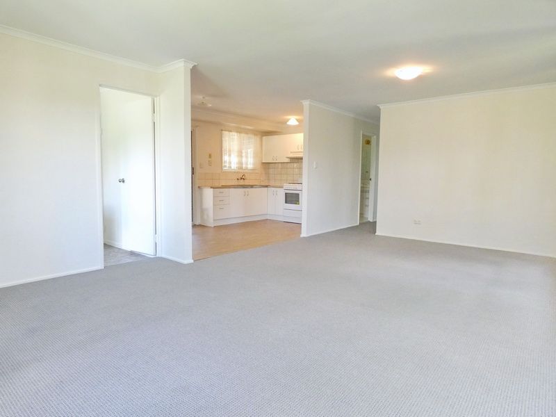 2 Poplar Street, Crestmead, QLD 4132