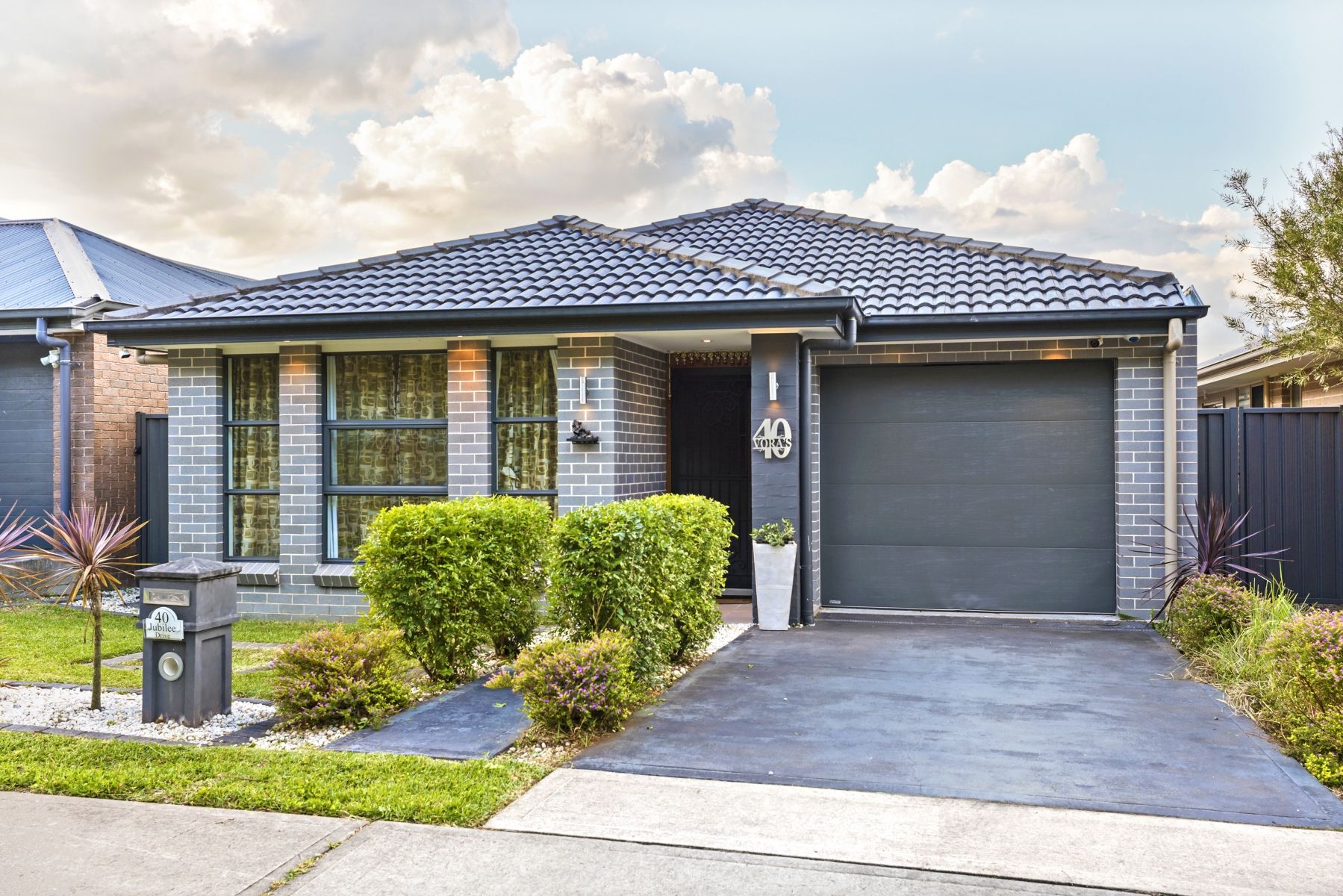 40 Jubilee Drive, JORDAN SPRINGS, NSW 2747