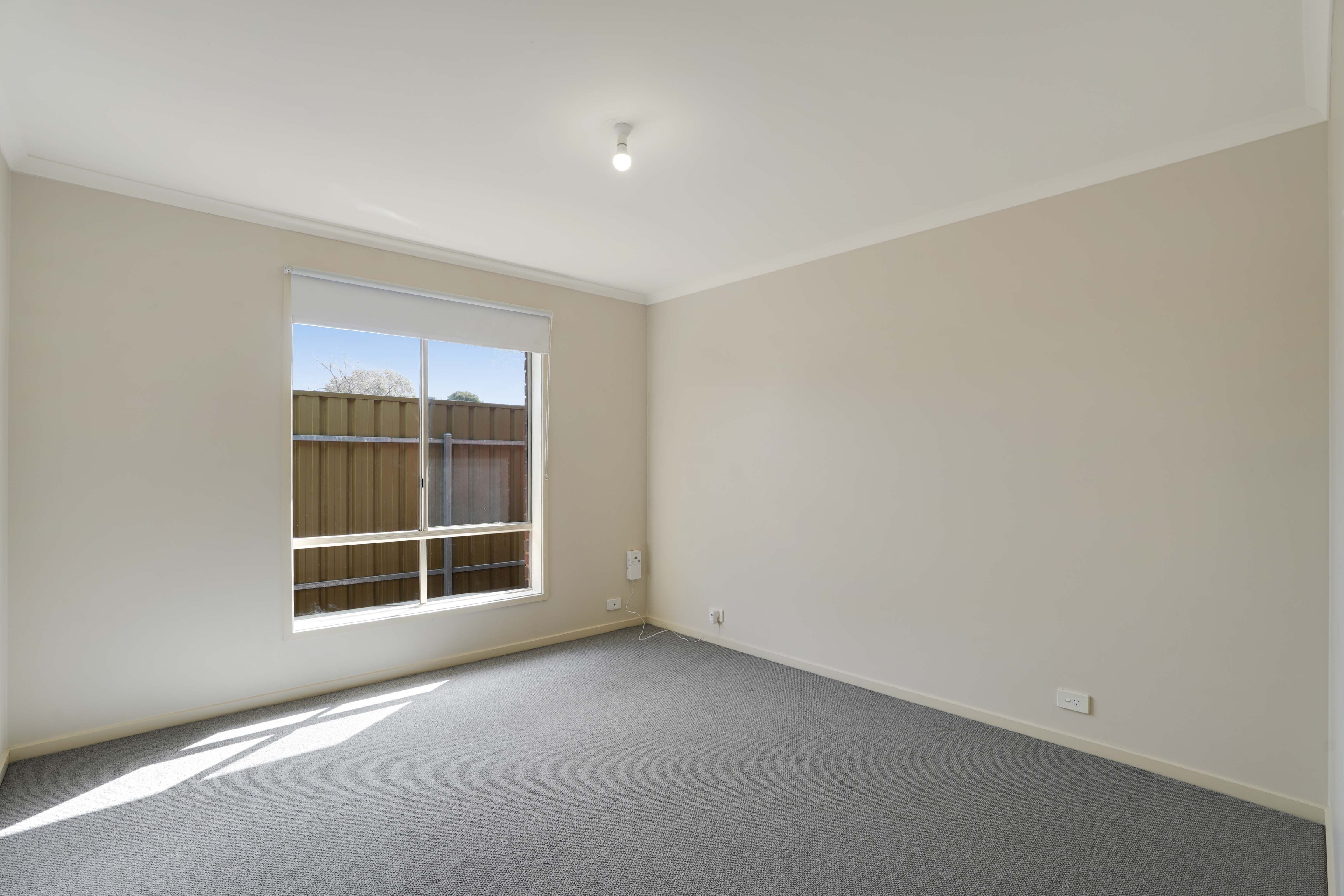 6 Dyson Street — photo 12 of 18