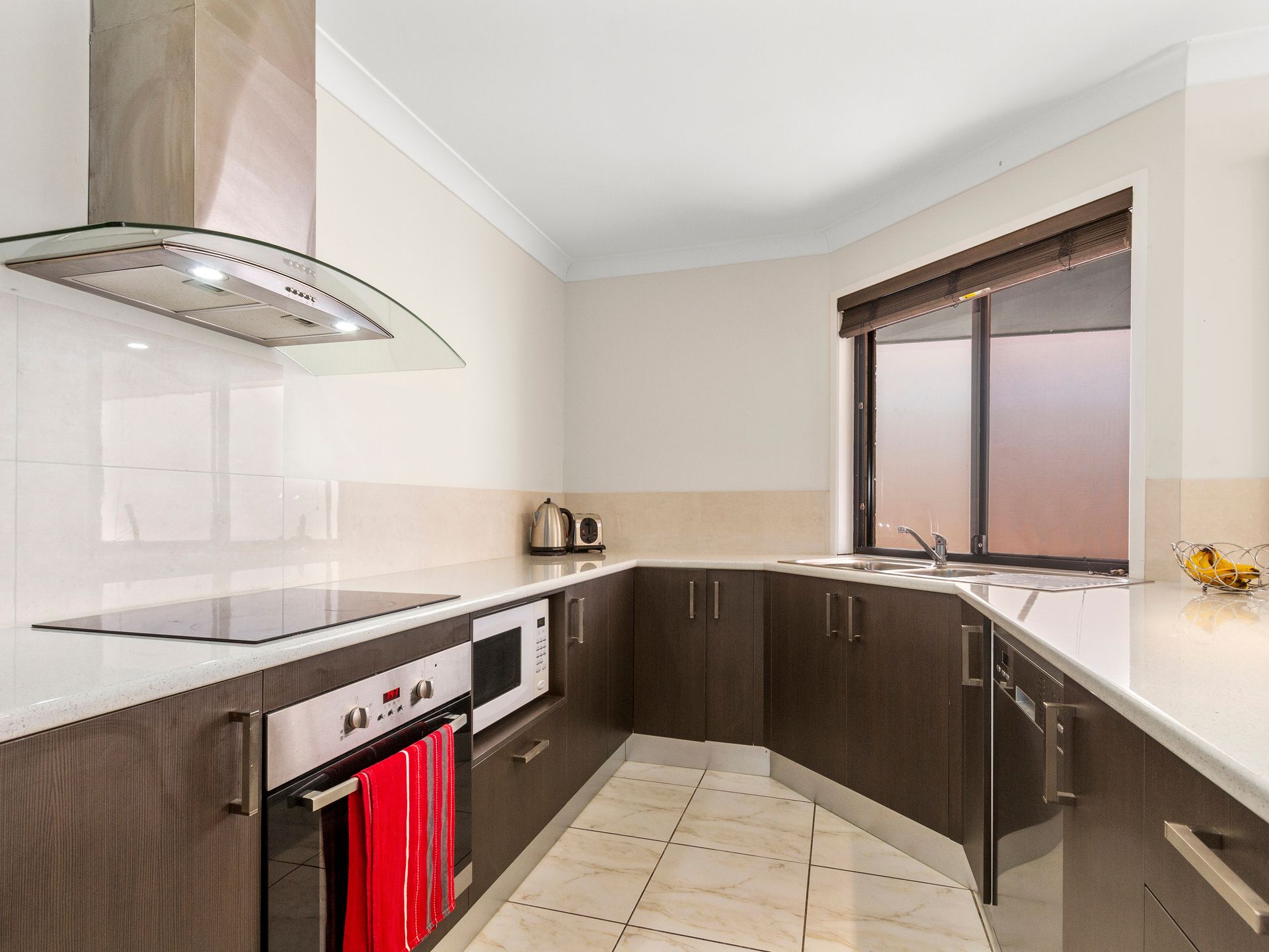 49/24 Amsonia Court, Arundel, QLD 4214