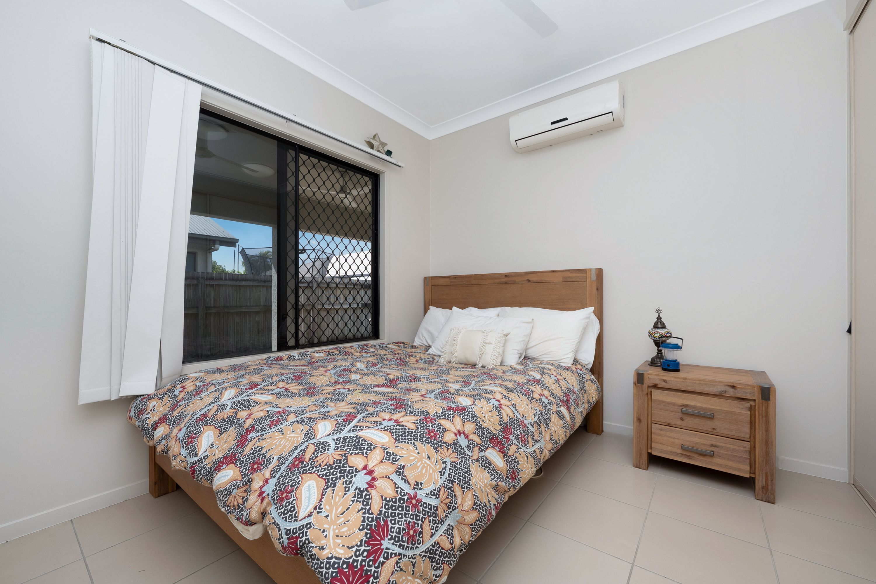21 Rowley Place — photo 8 of 14
