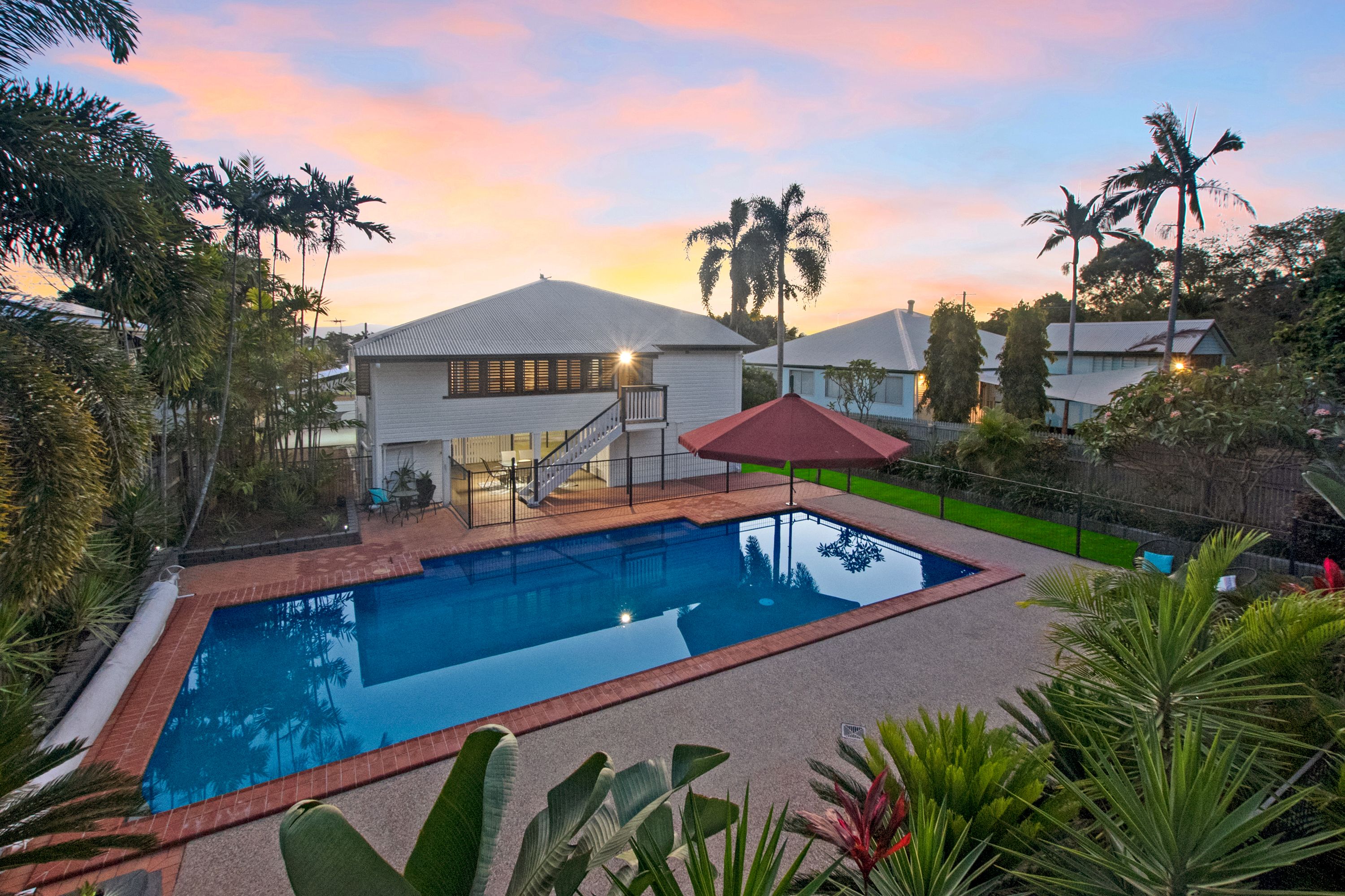 143 Harold Street, West End QLD 4810