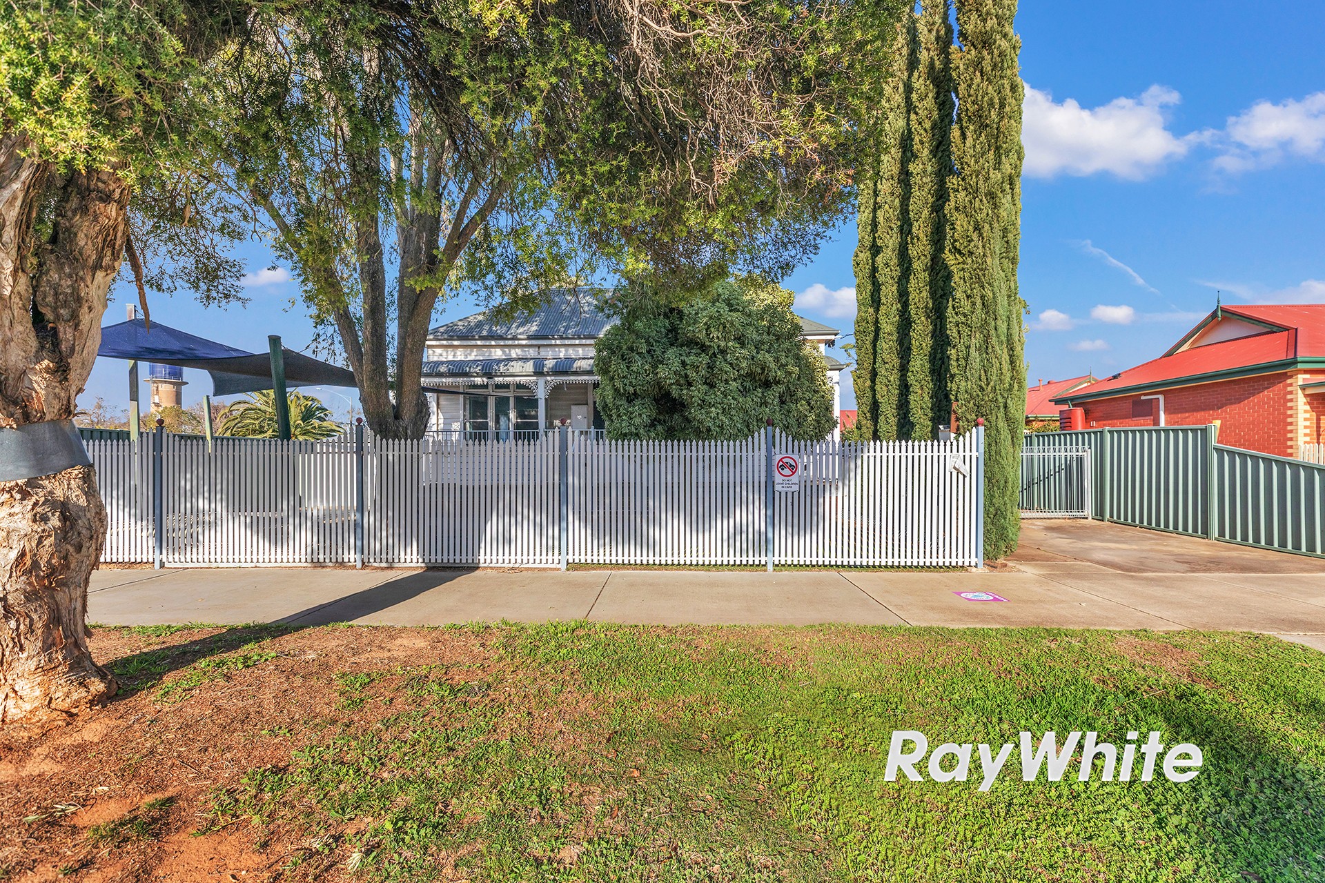 35 Mackay Street, Rochester, VIC 3561