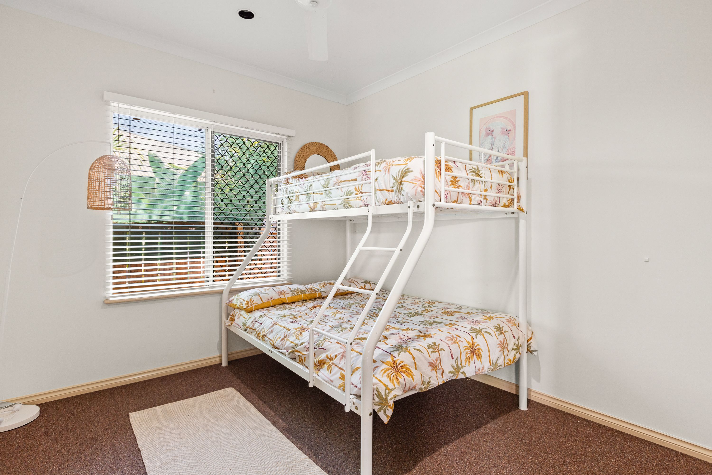4 Cleo Lane — photo 11 of 12