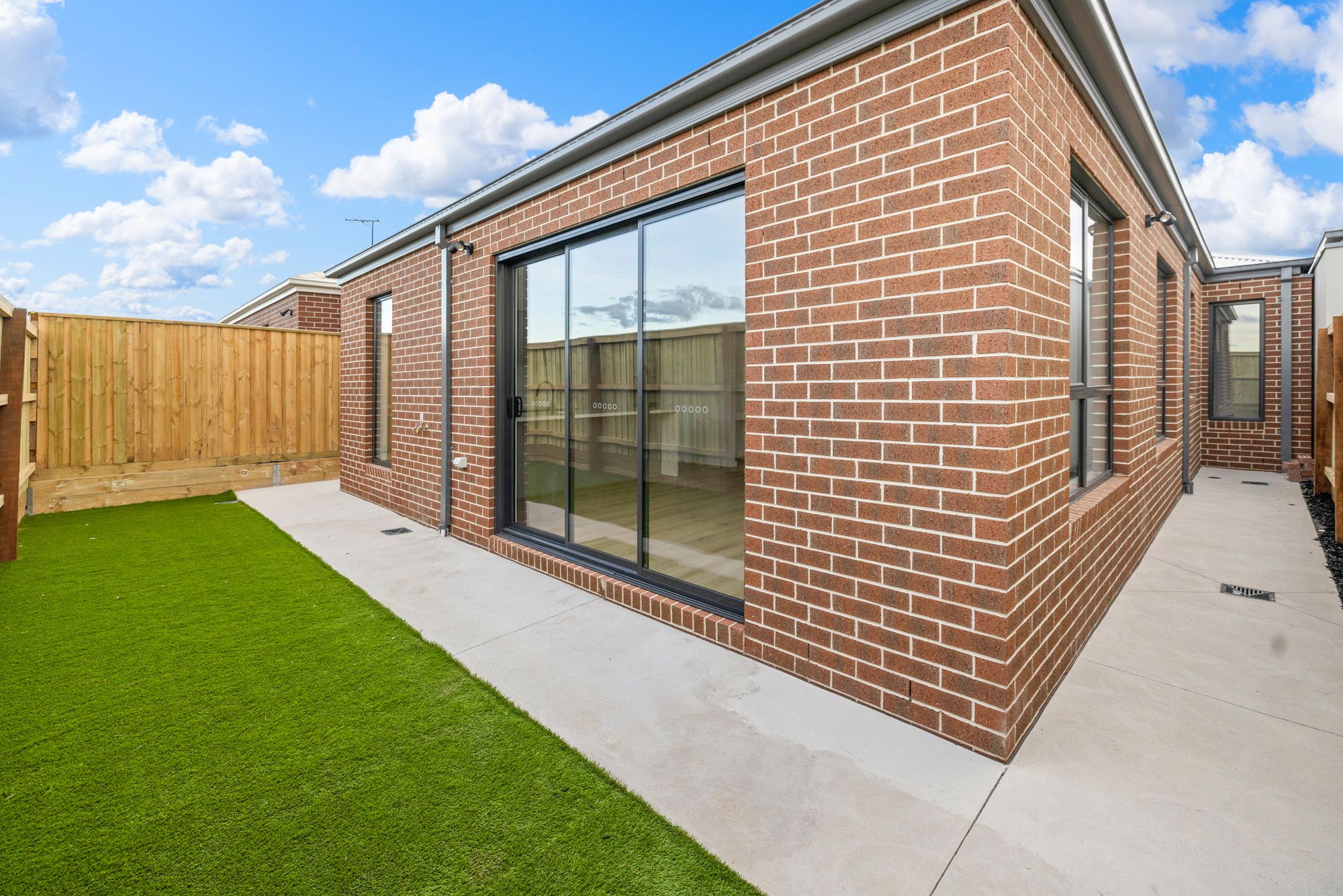 14 Gleam Street — photo 16 of 17
