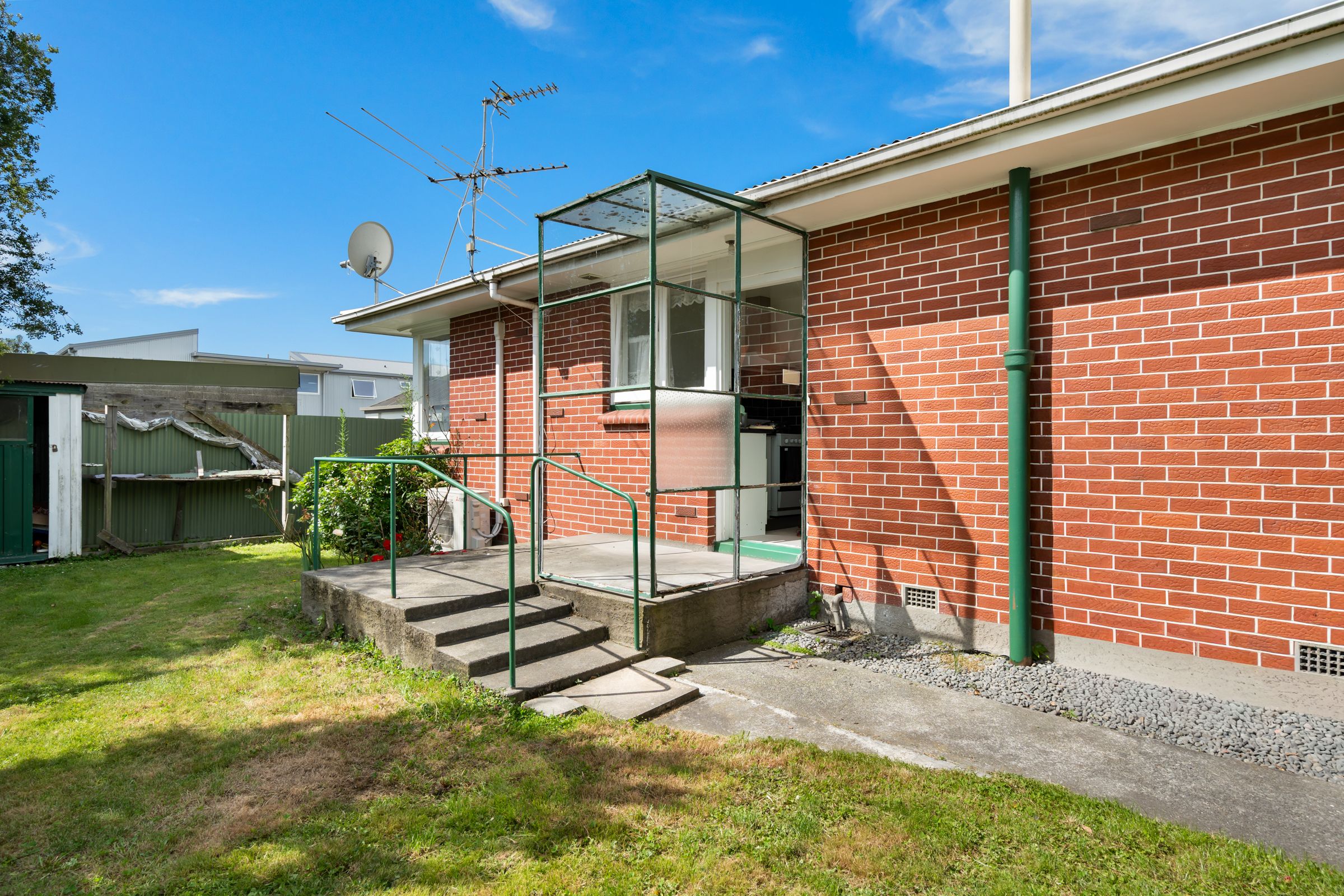 4/21 Newnham Terrace, Upper Riccarton, Christchurch City 8024 - Sold ...
