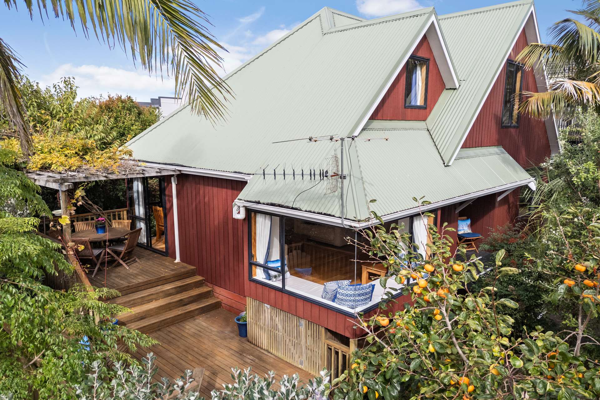 2/120 Riddell Road photo 16