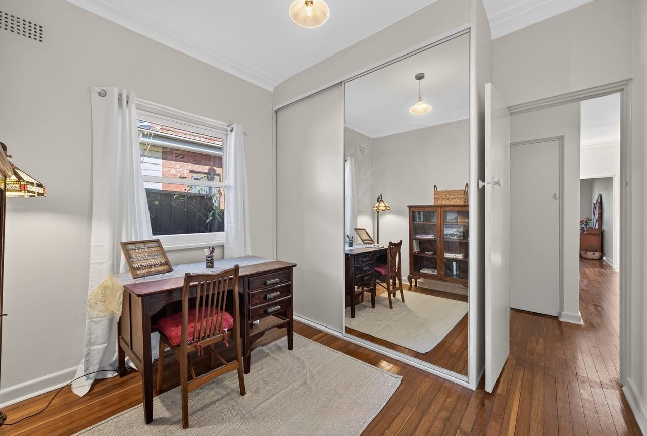 41 Mount Lewis Avenue — photo 7 of 13