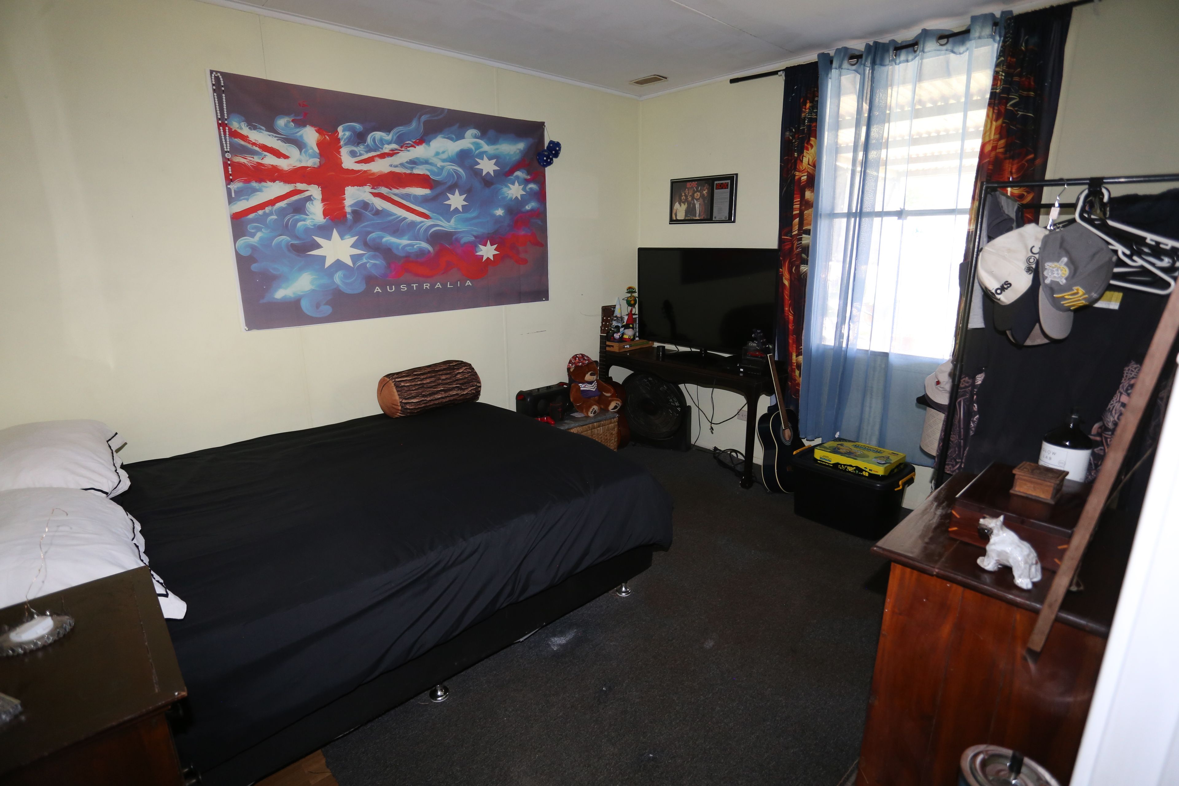 31 Hakea Street — photo 10 of 14