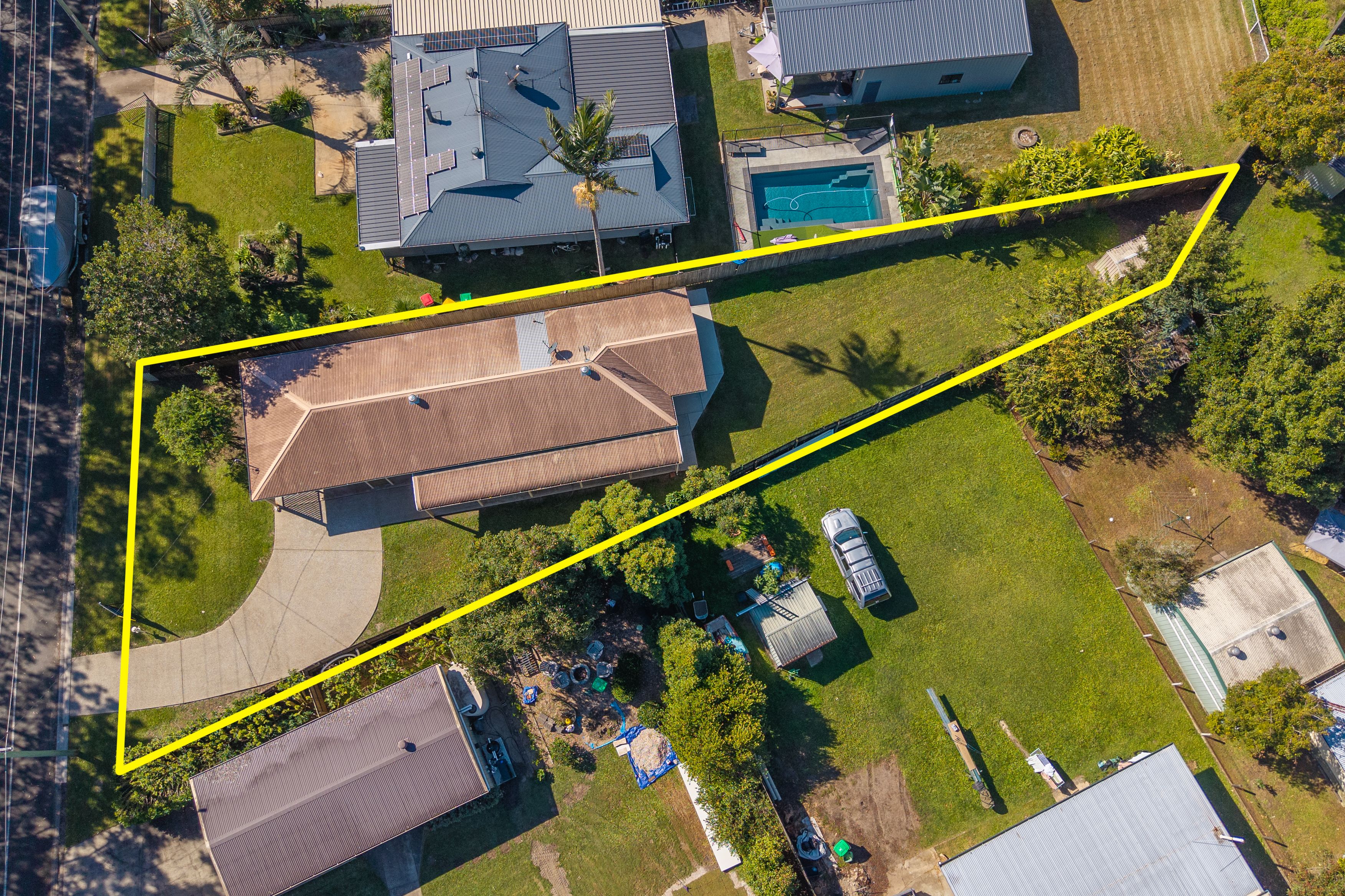 16 Leichhardt Street, Woodford, QLD 4514