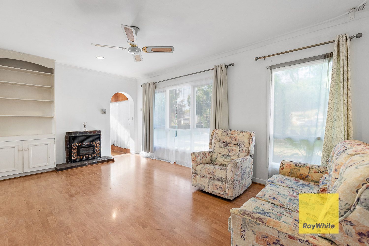 15 Mereworth Road — photo 3 of 16