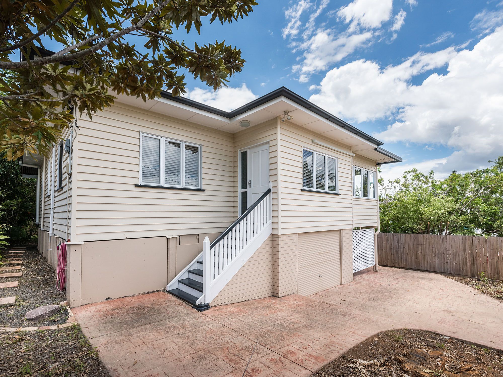 28 Durimbil Street, Camp Hill, QLD 4152