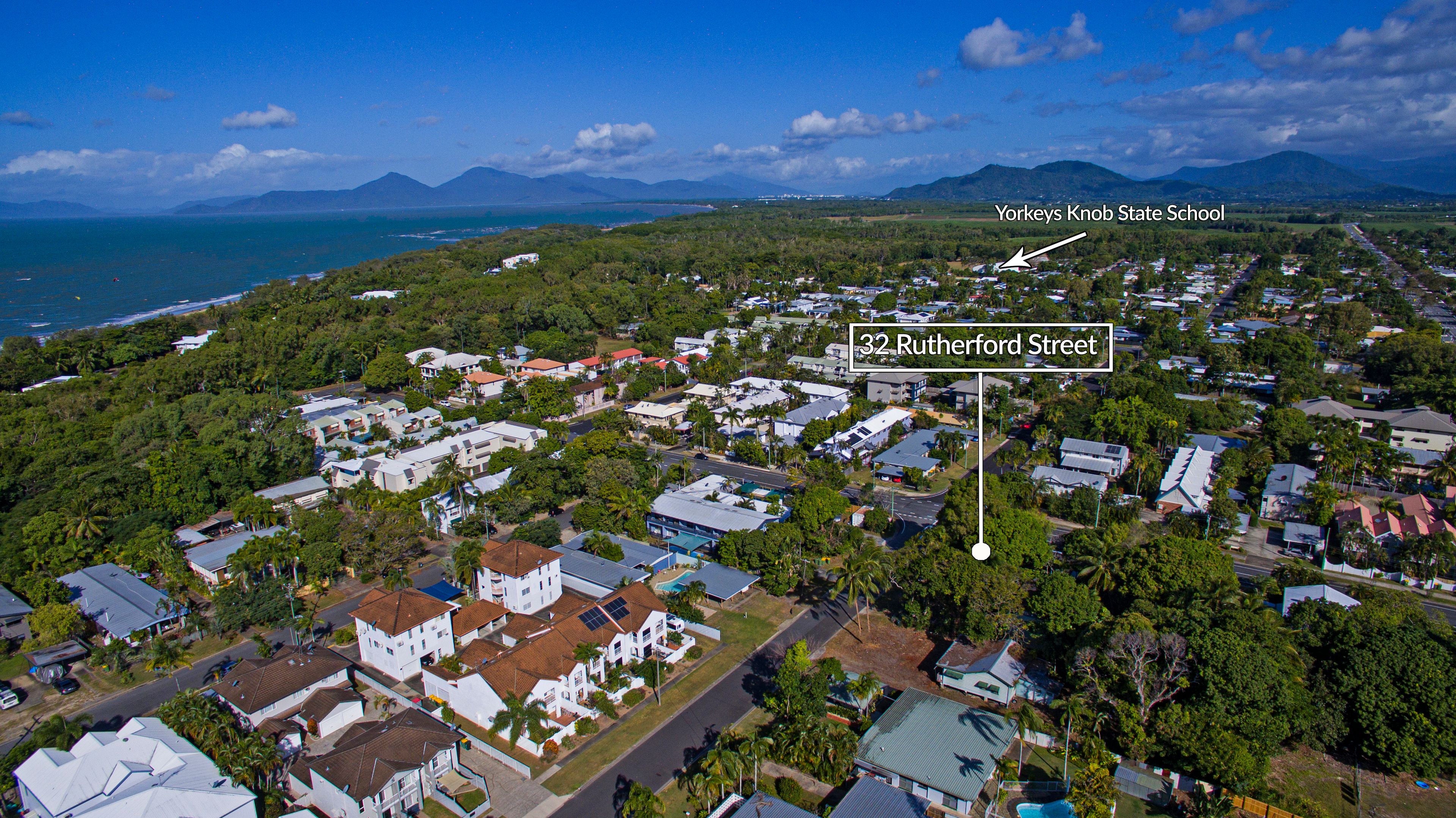 32 Rutherford Street, Yorkeys Knob, QLD 4878