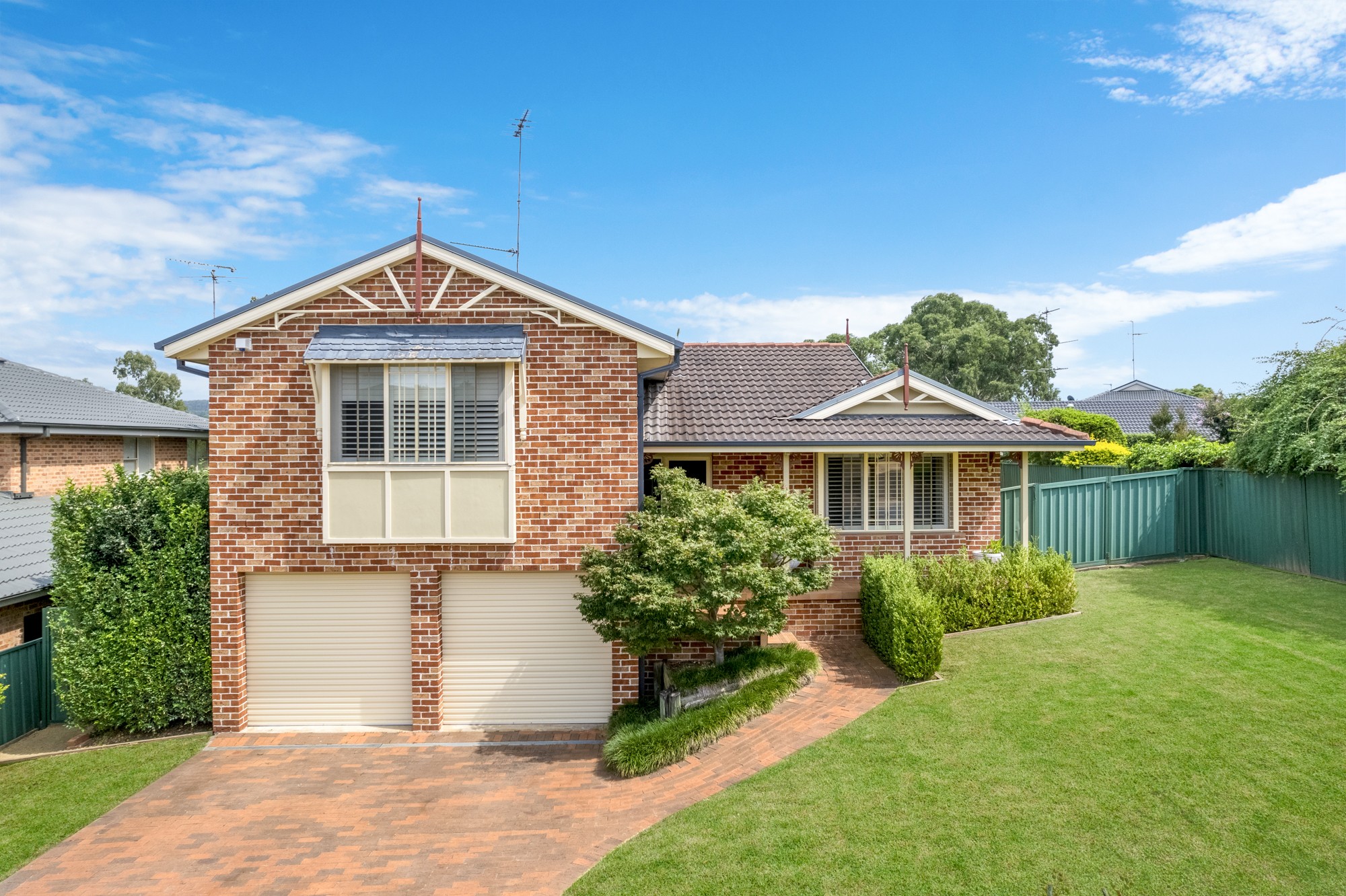 15 Stewart Place, Glenmore Park, NSW 2745