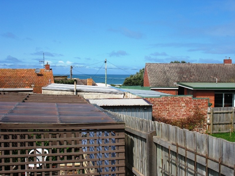 13 Wattle Grove, Warrnambool, VIC 3280