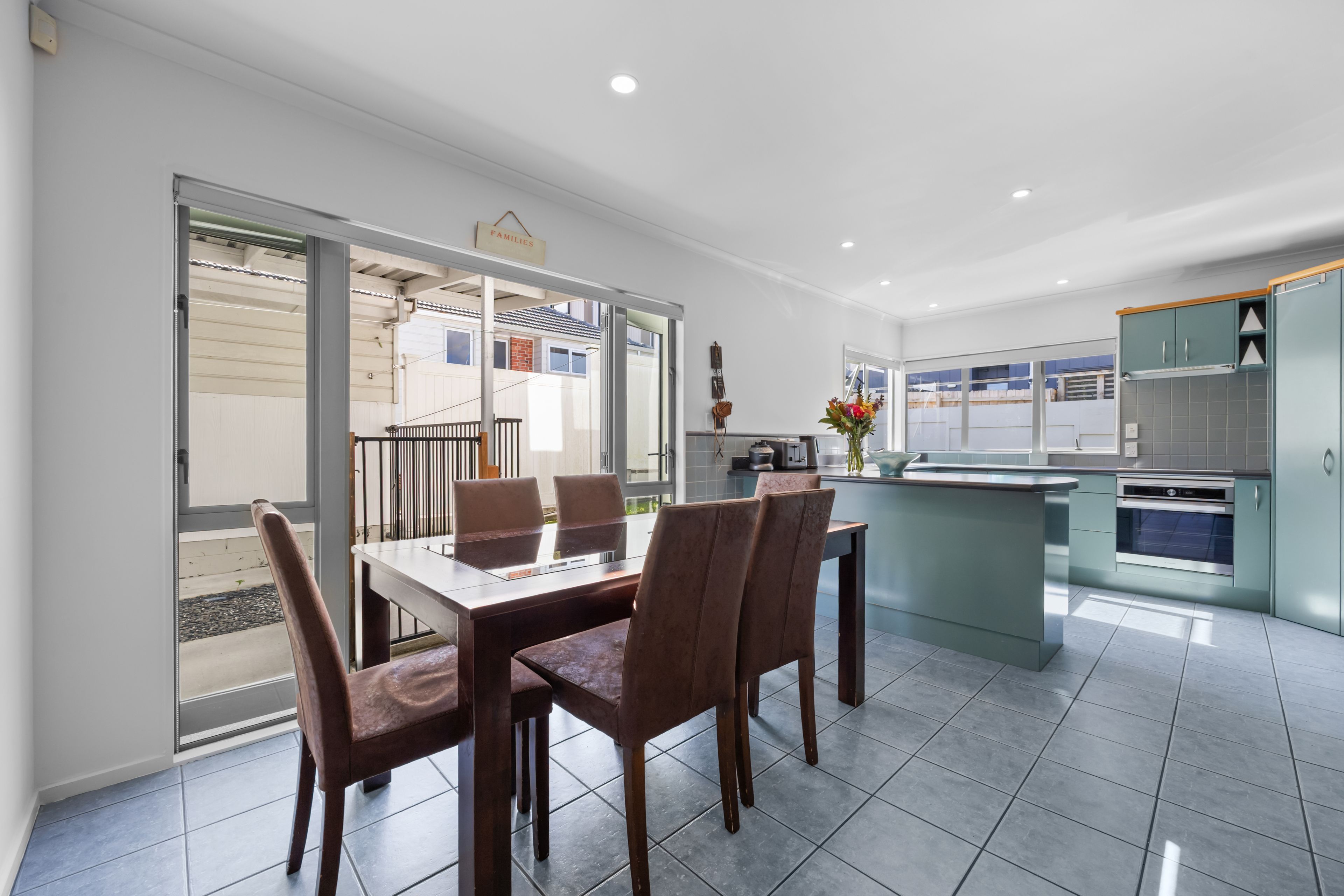 6 Toru Street, Te Atatu Peninsula, Waitakere City