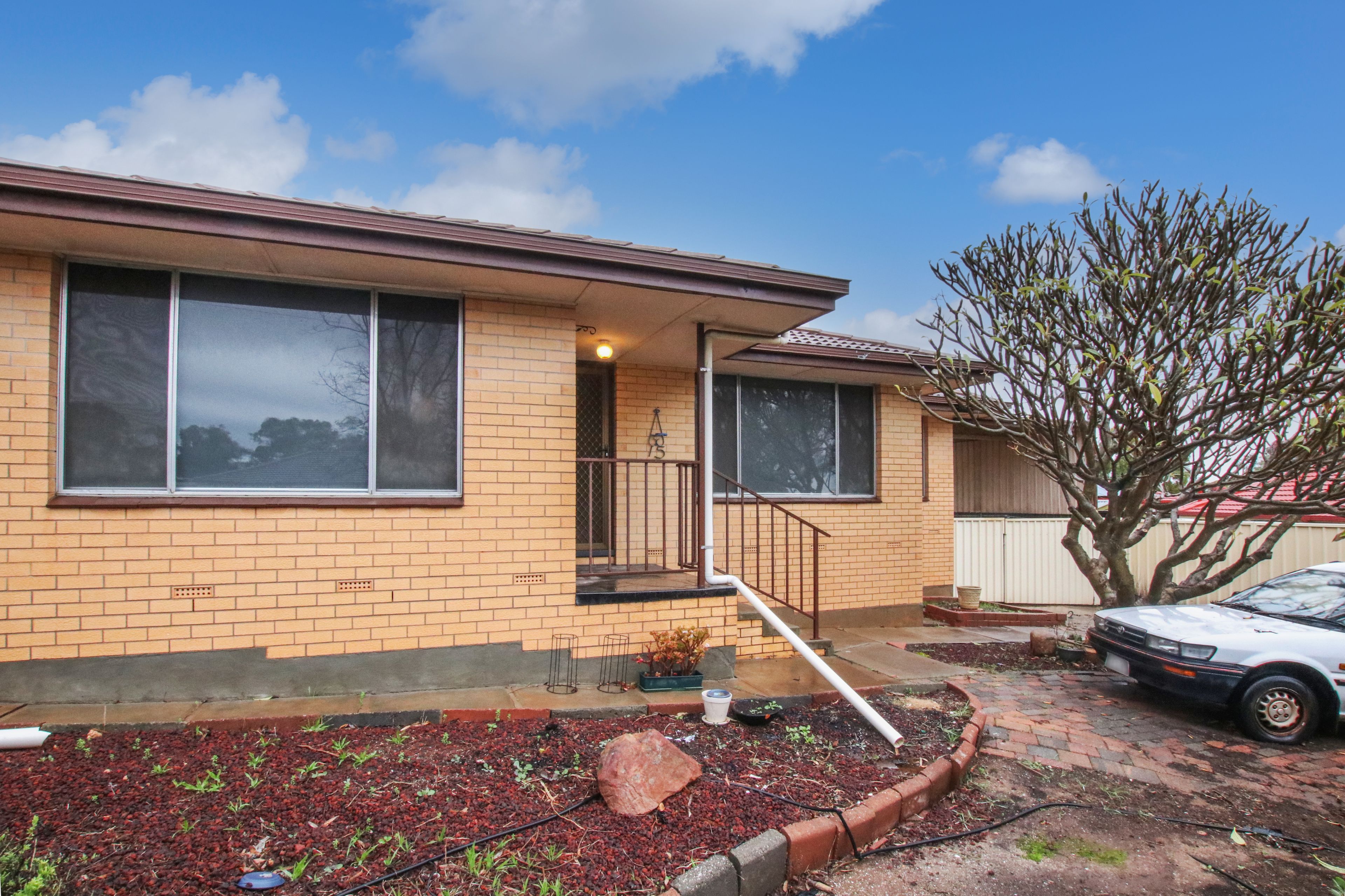 15 Devoncourt Avenue, Ingle Farm, SA 5098
