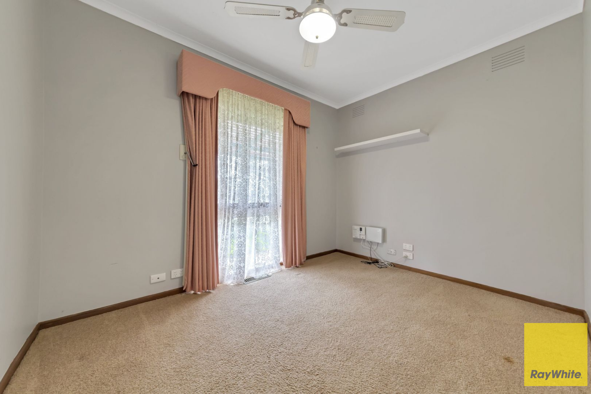 2 Coolabah Court — photo 7 of 16