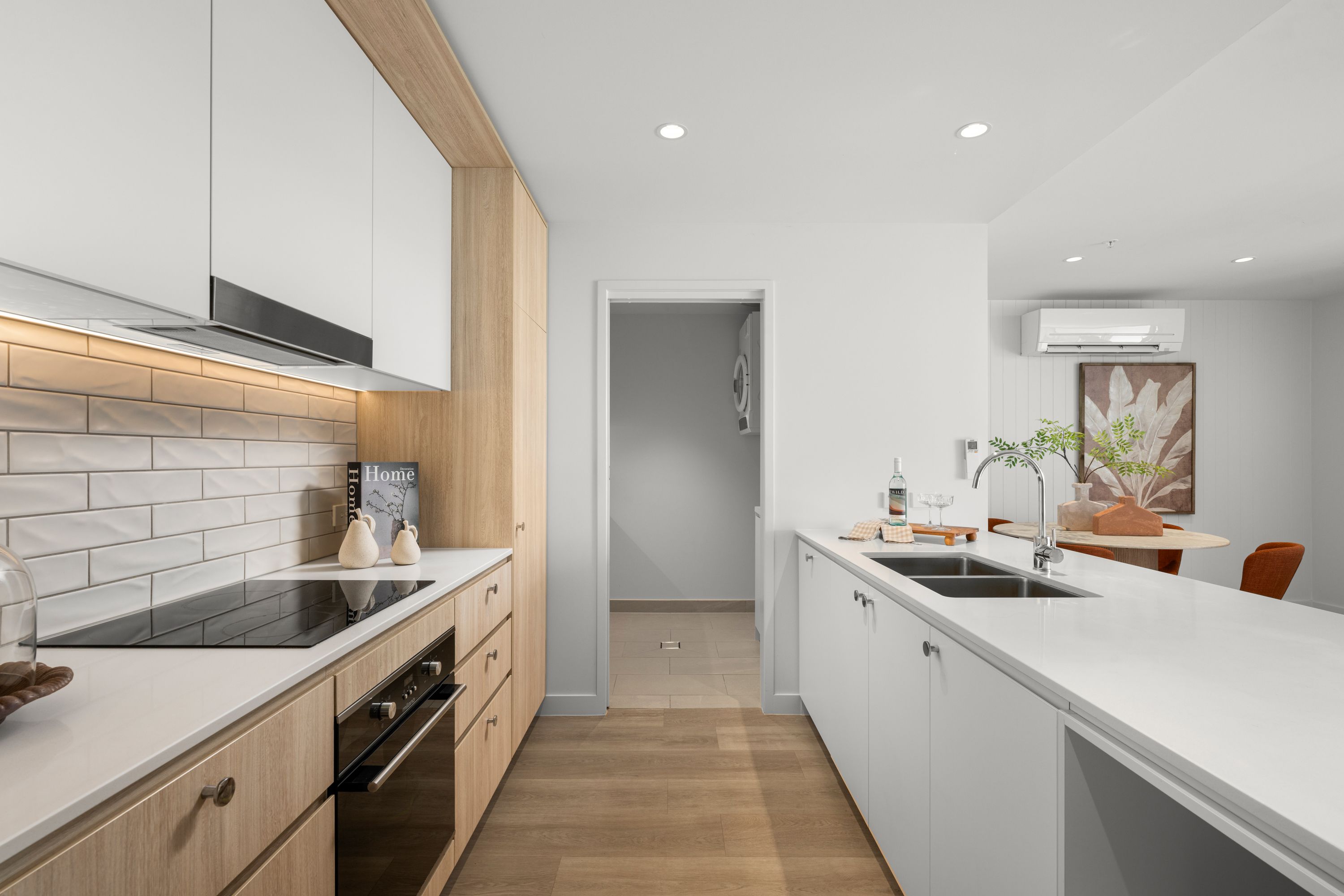 6408/6 Emporio Place — photo 12 of 25