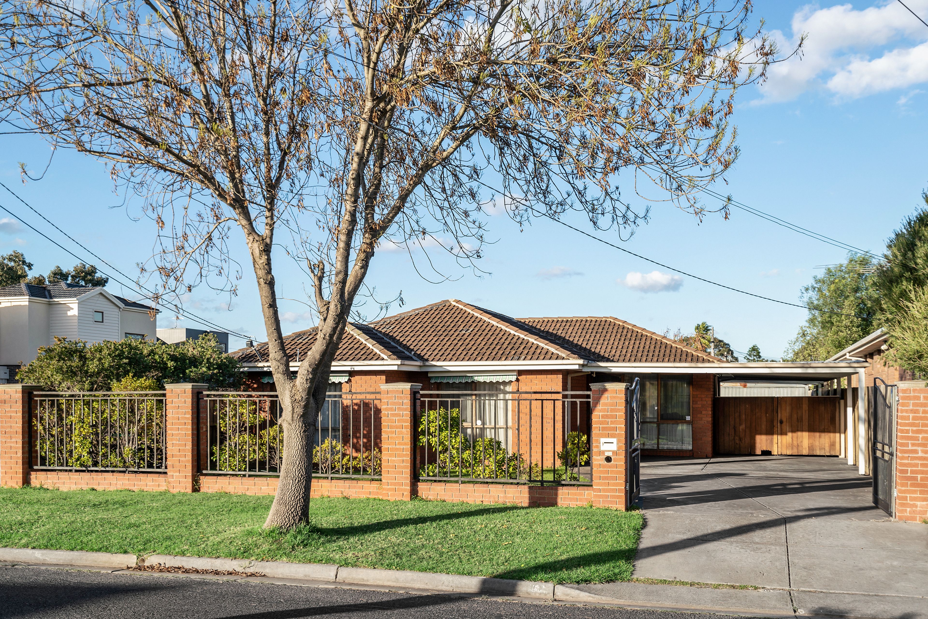 28 Oakdene Grove South, Altona Meadows VIC 3028