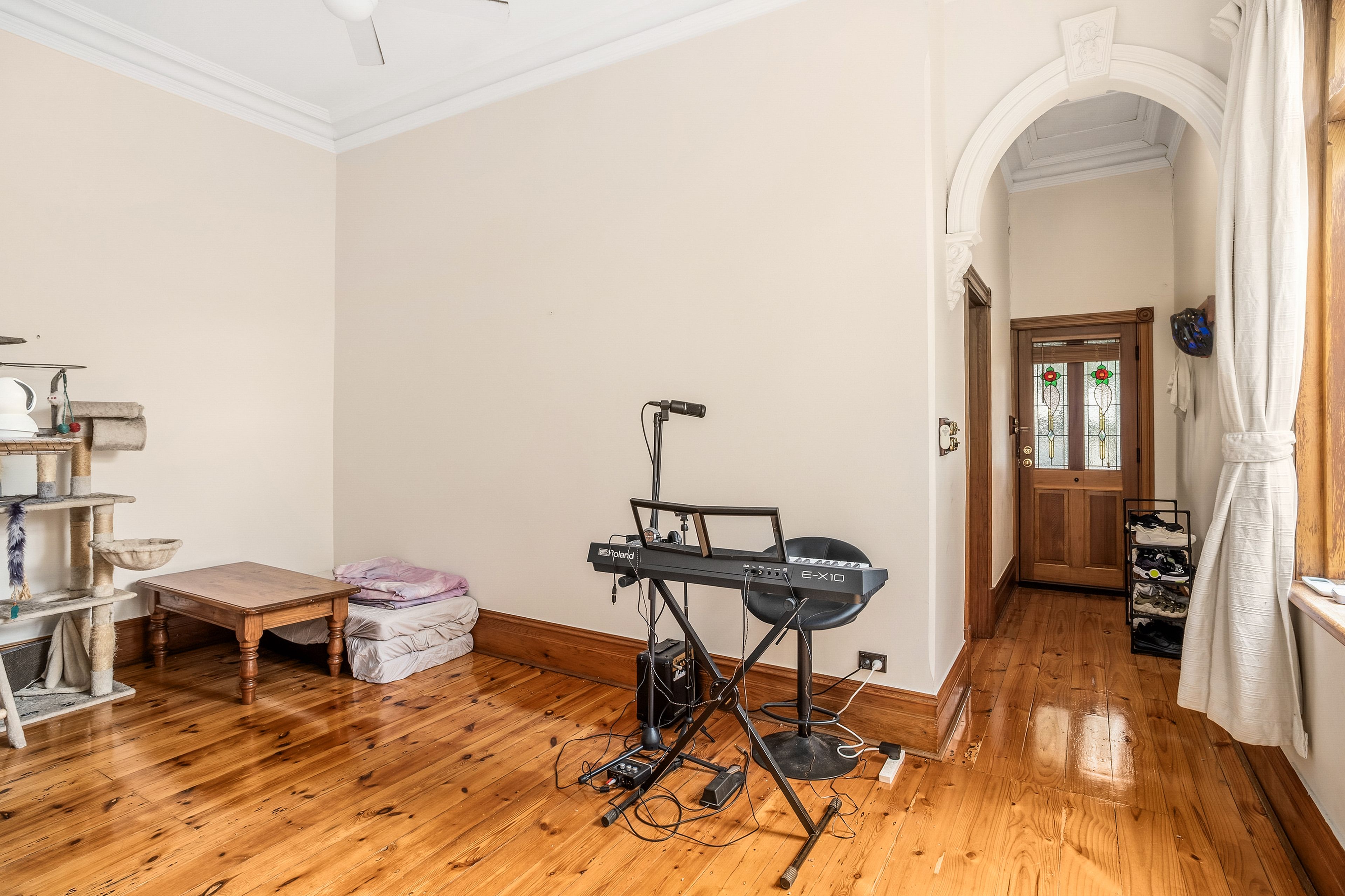 28 Maesbury Street — photo 3 of 15