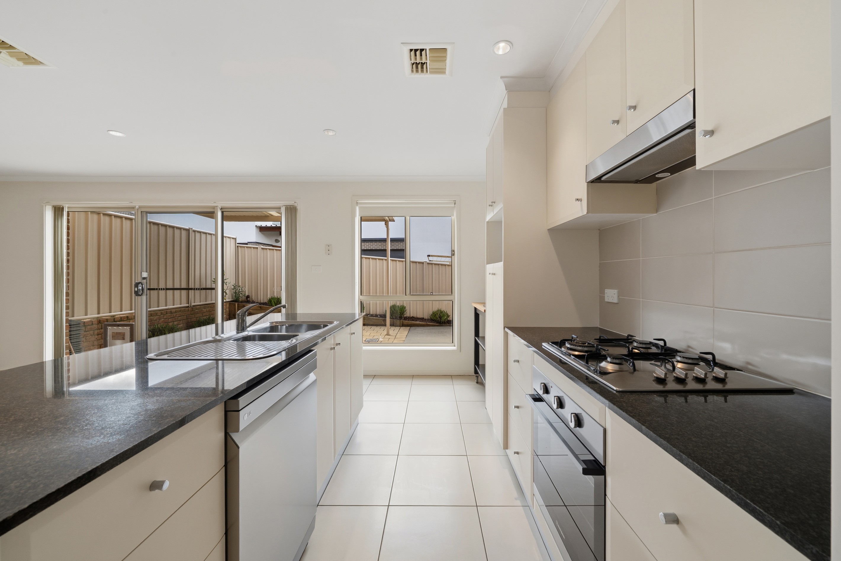 9/7-9 Blackall Avenue, Crestwood, NSW 2620