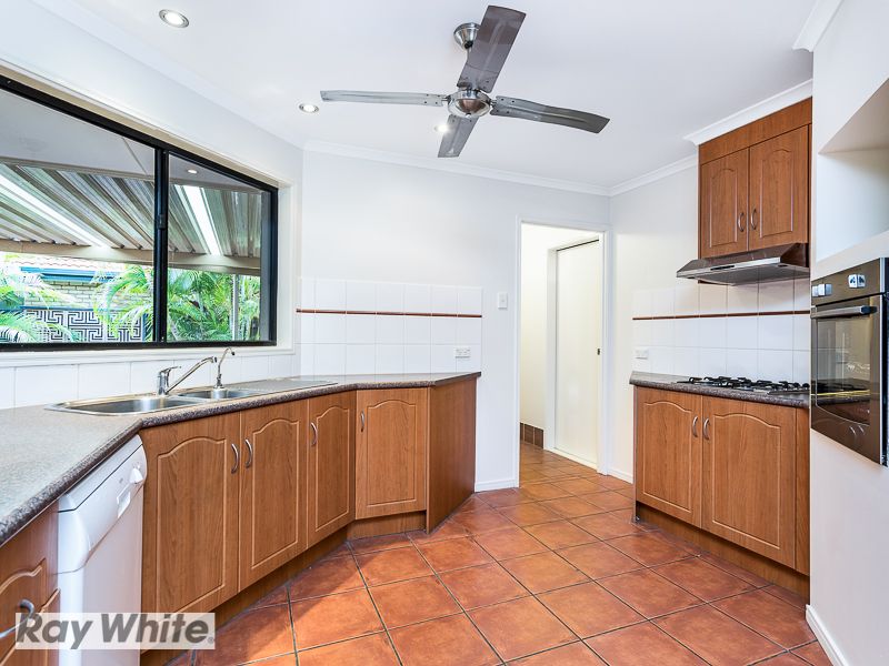 27 Grampion Circuit, North Lakes, QLD 4509