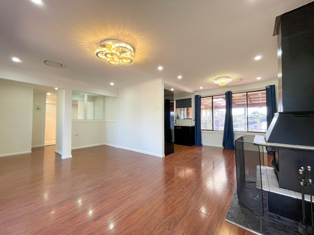 11 Eschol Park Drive, Eschol Park, NSW 2558