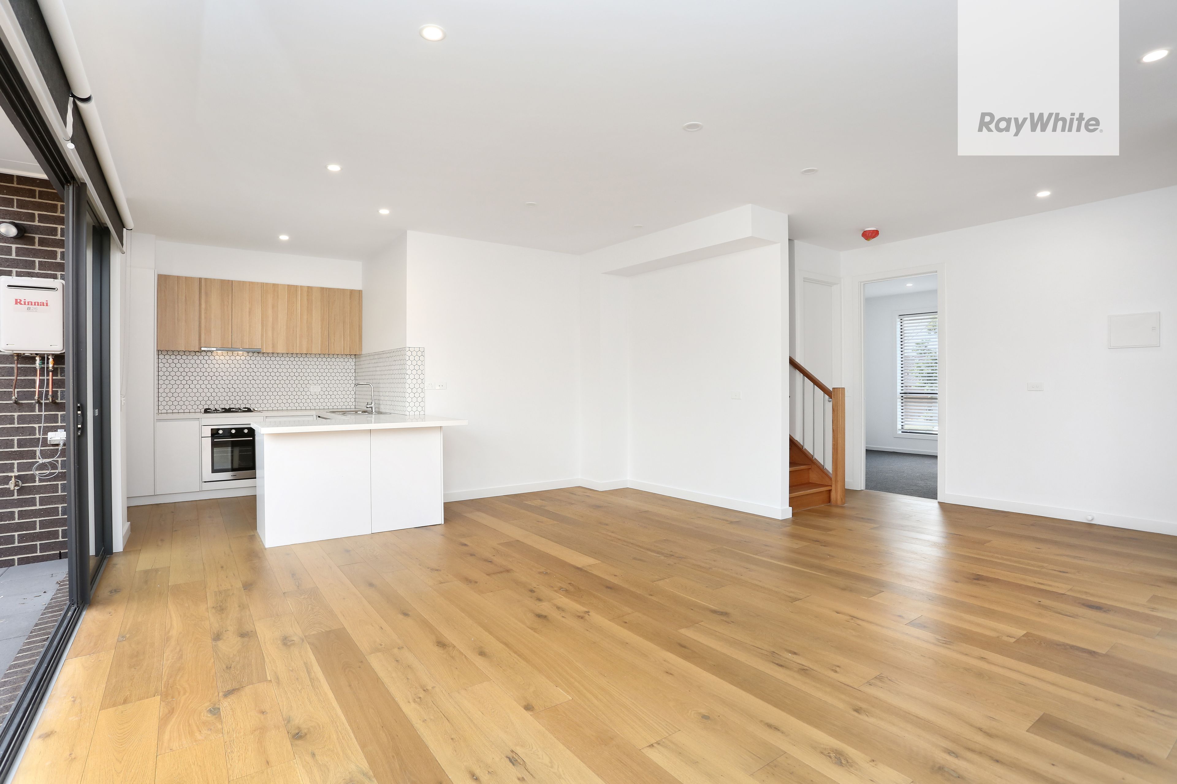 2/26 Grandview Street, Glenroy, VIC 3046