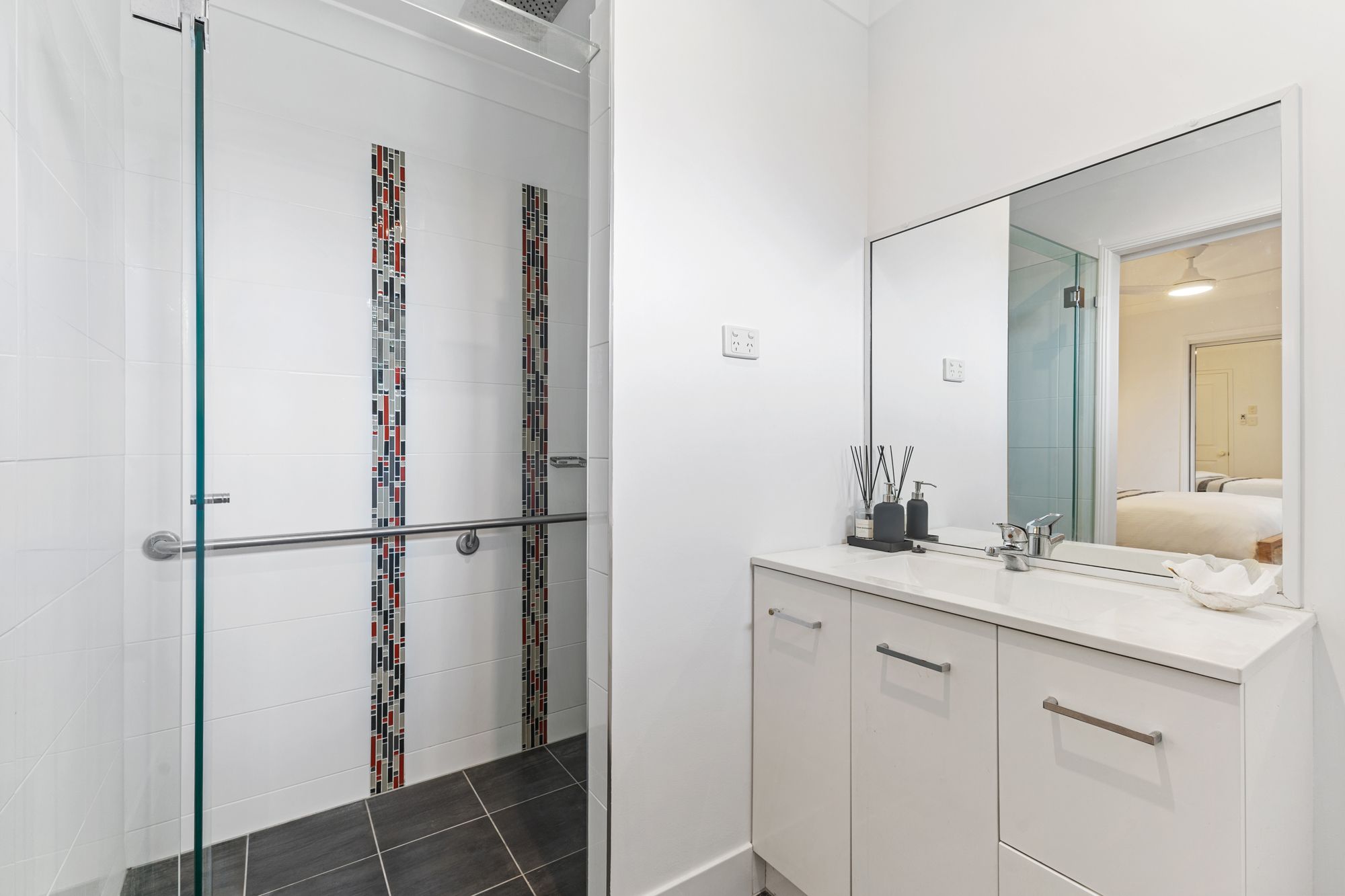 27A Pearl Street — photo 14 of 27