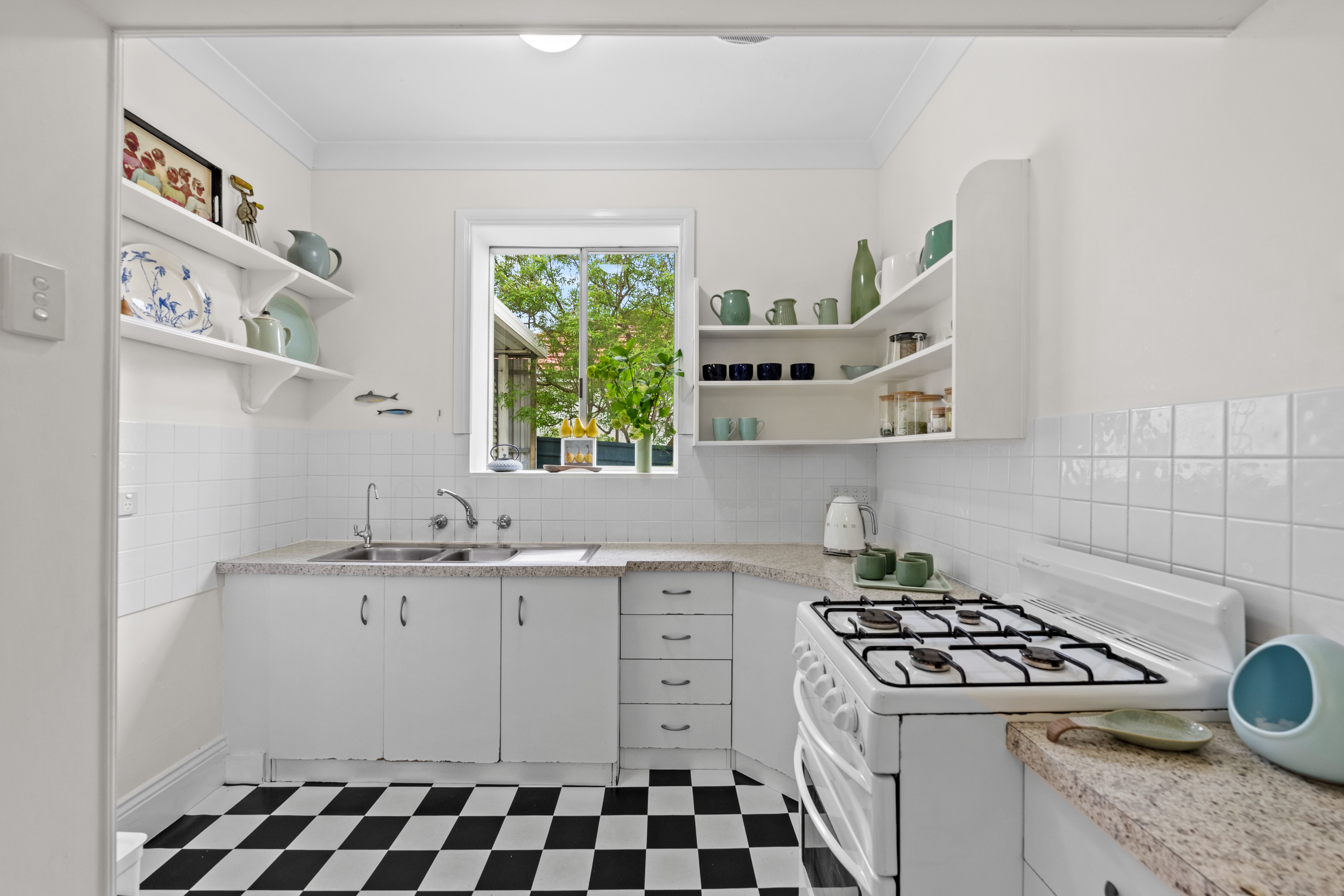 1 Tennant Street — photo 8 of 30