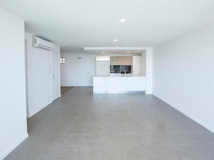 2302/1-7 Waterford Court, Bundall, QLD 4217