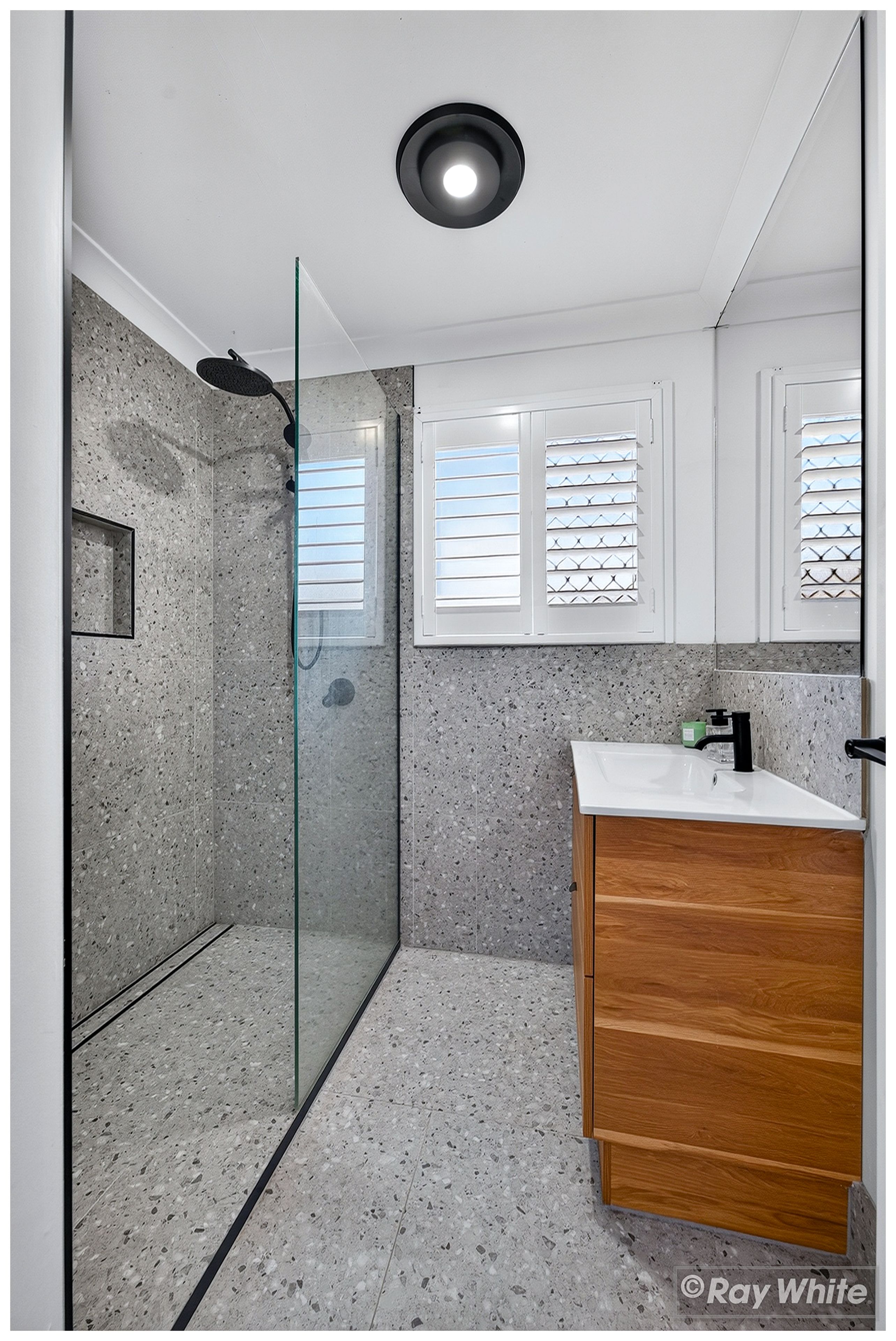 71 Leamington Street — photo 17 of 29