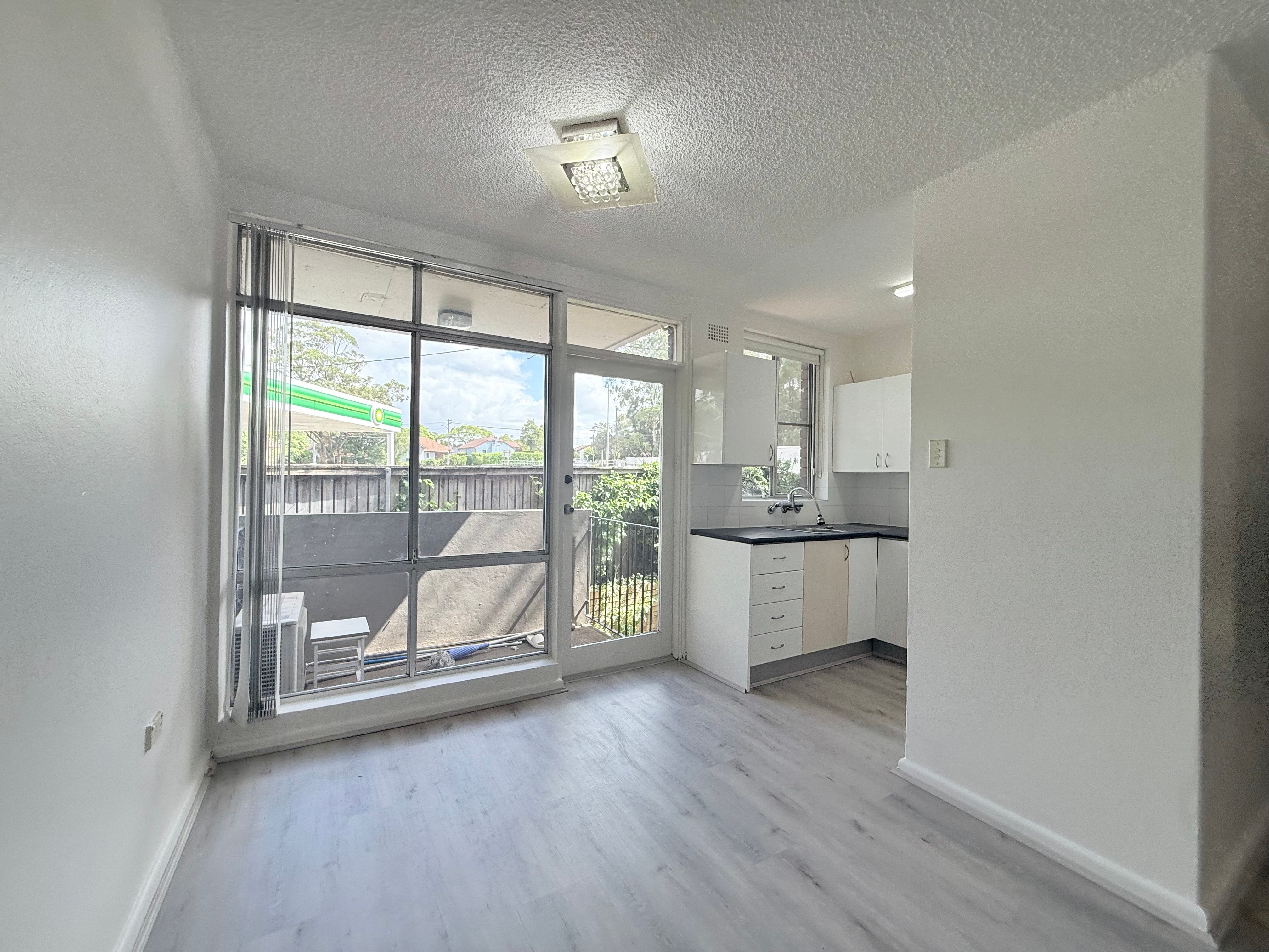 11/60 Epping Road — photo 3 of 6