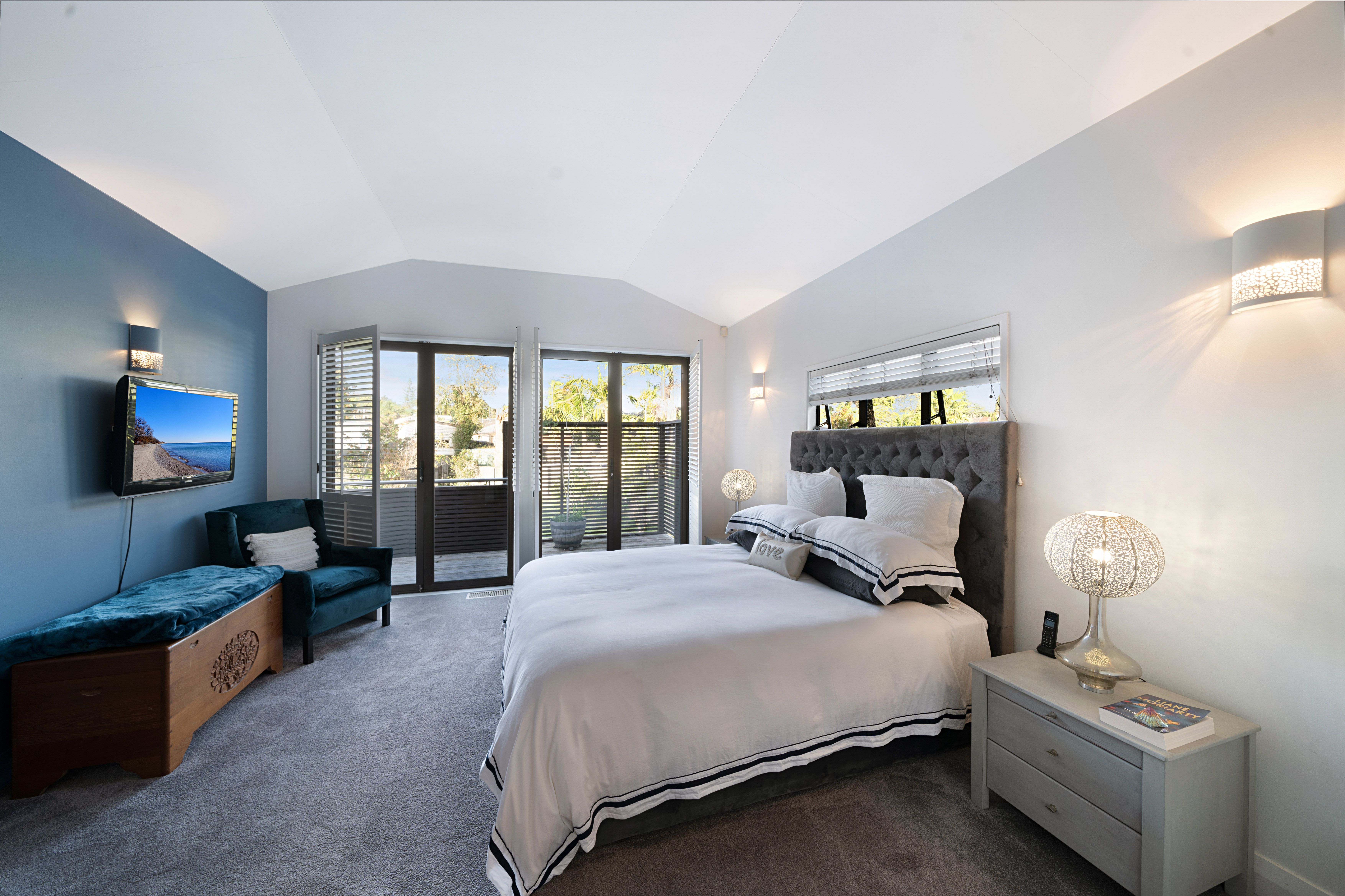 89A View Road, Henderson, Waitakere City