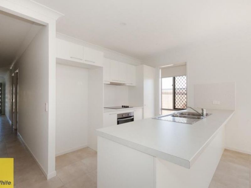 6 Primrose Cresent, Redbank Plains, QLD 4301