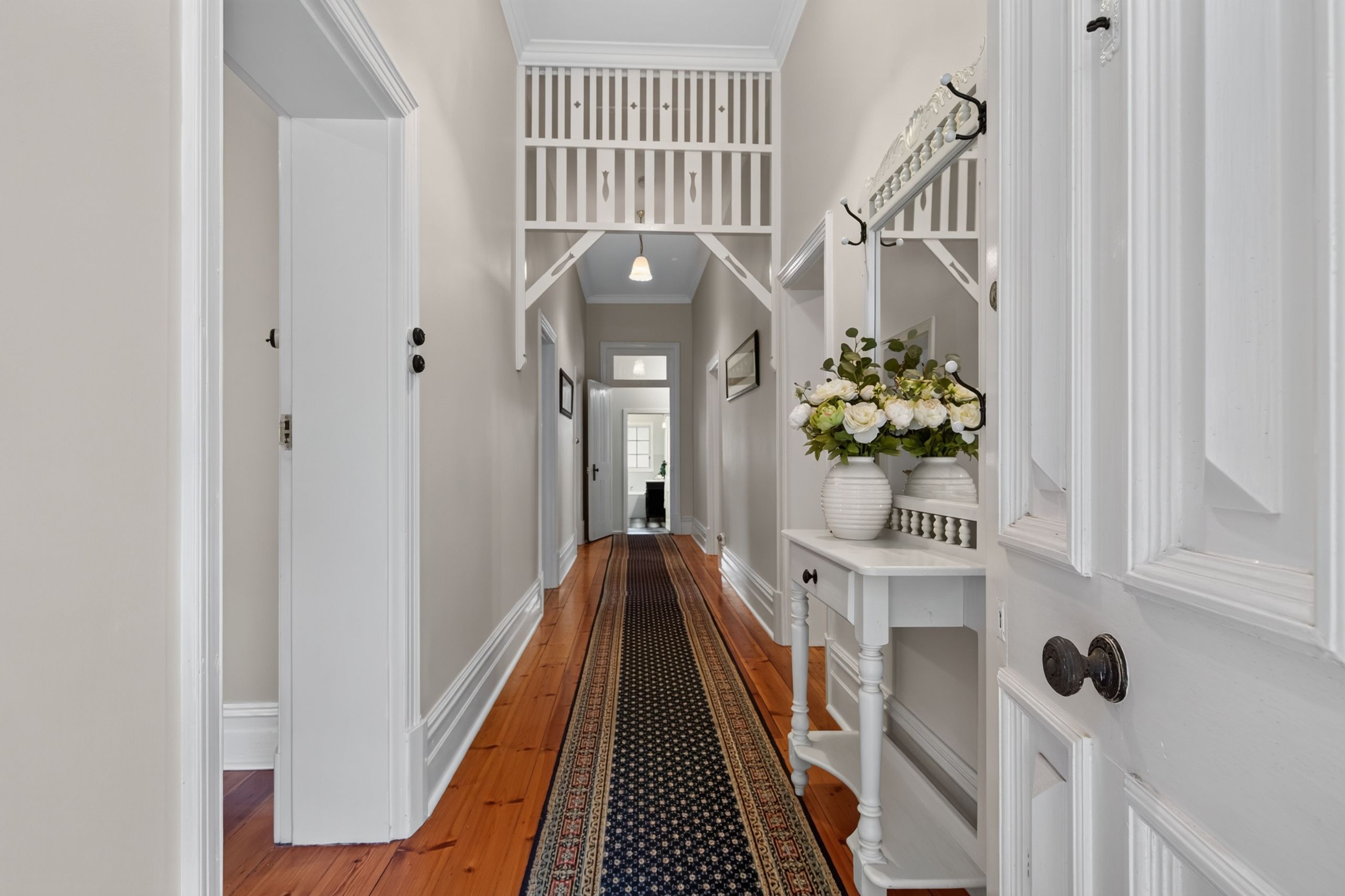 10 Paradise Street — photo 3 of 30