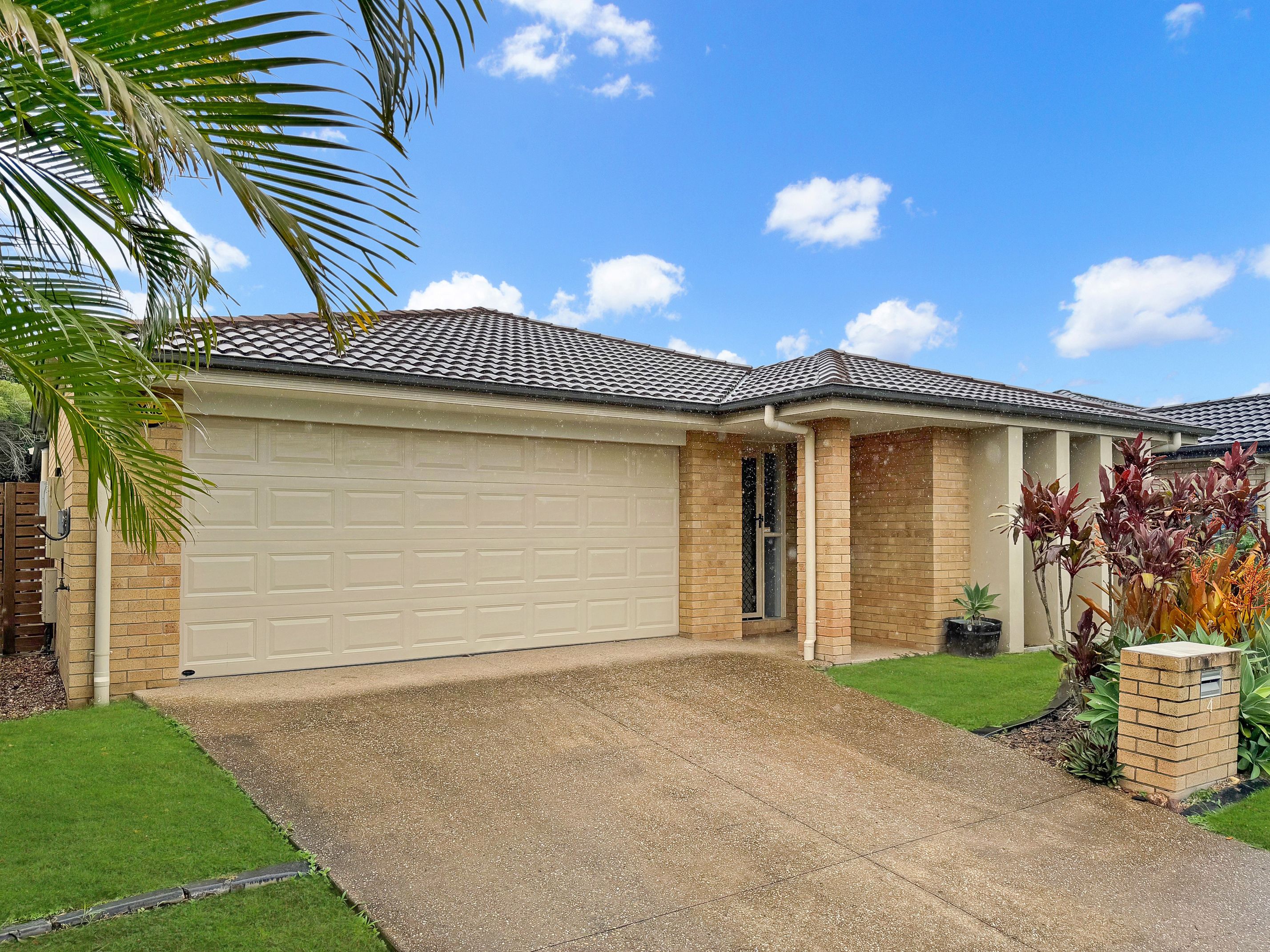 4 Burke Court, Urraween, QLD 4655