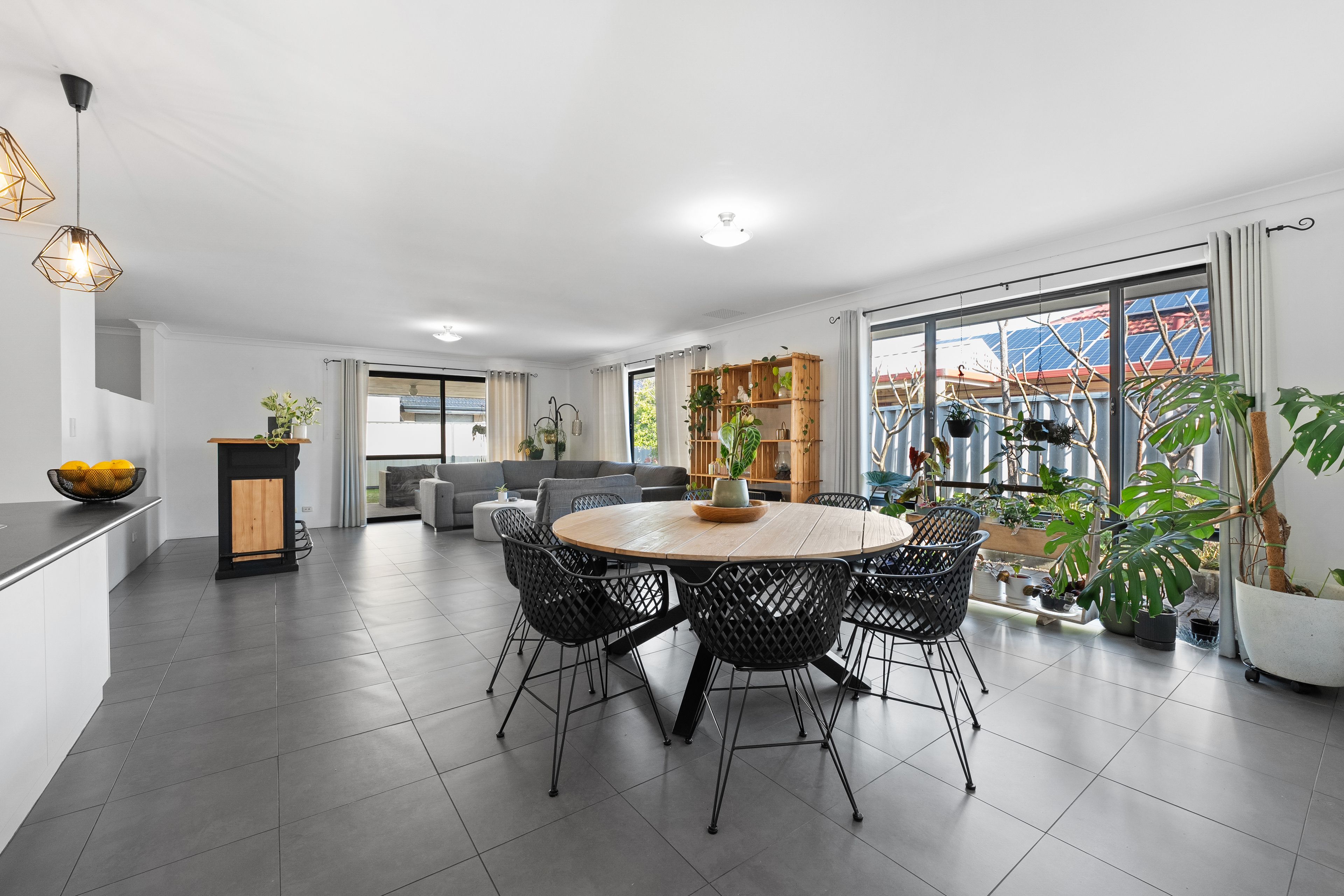 8 Atara Approach, Rockingham, WA 6168