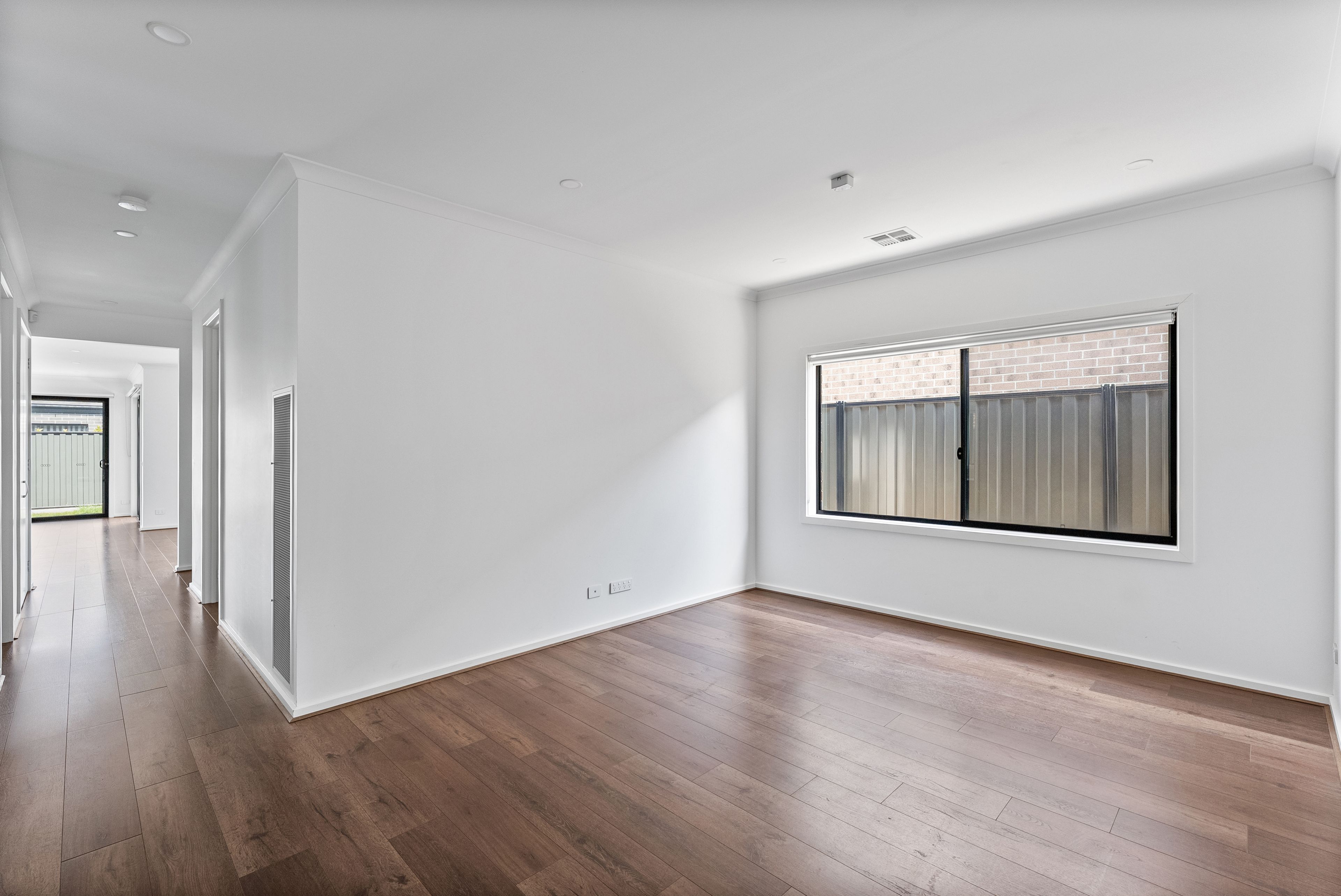 14 Decumbens Way — photo 6 of 15