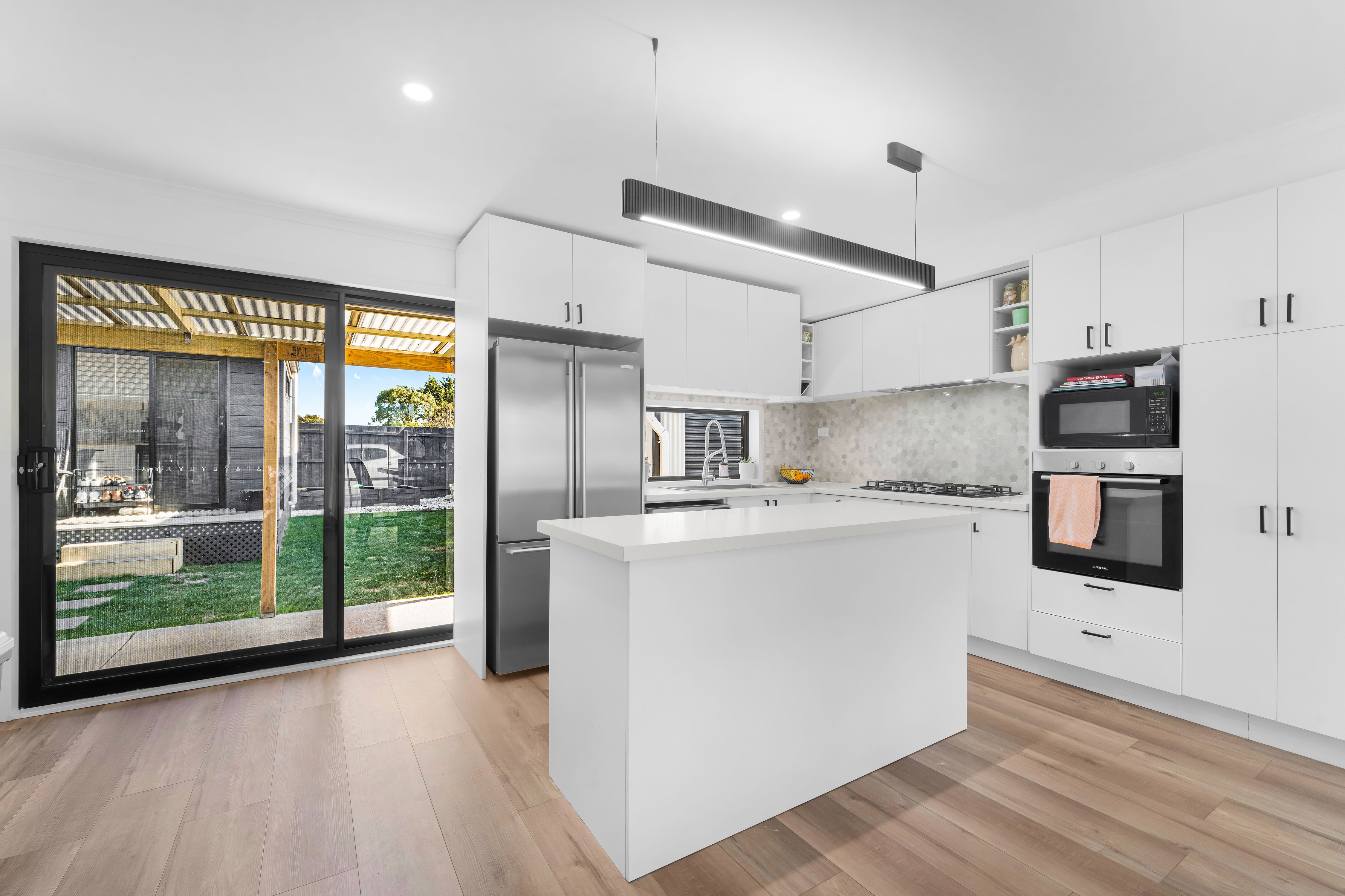 21 Lansell Drive — photo 5 of 21
