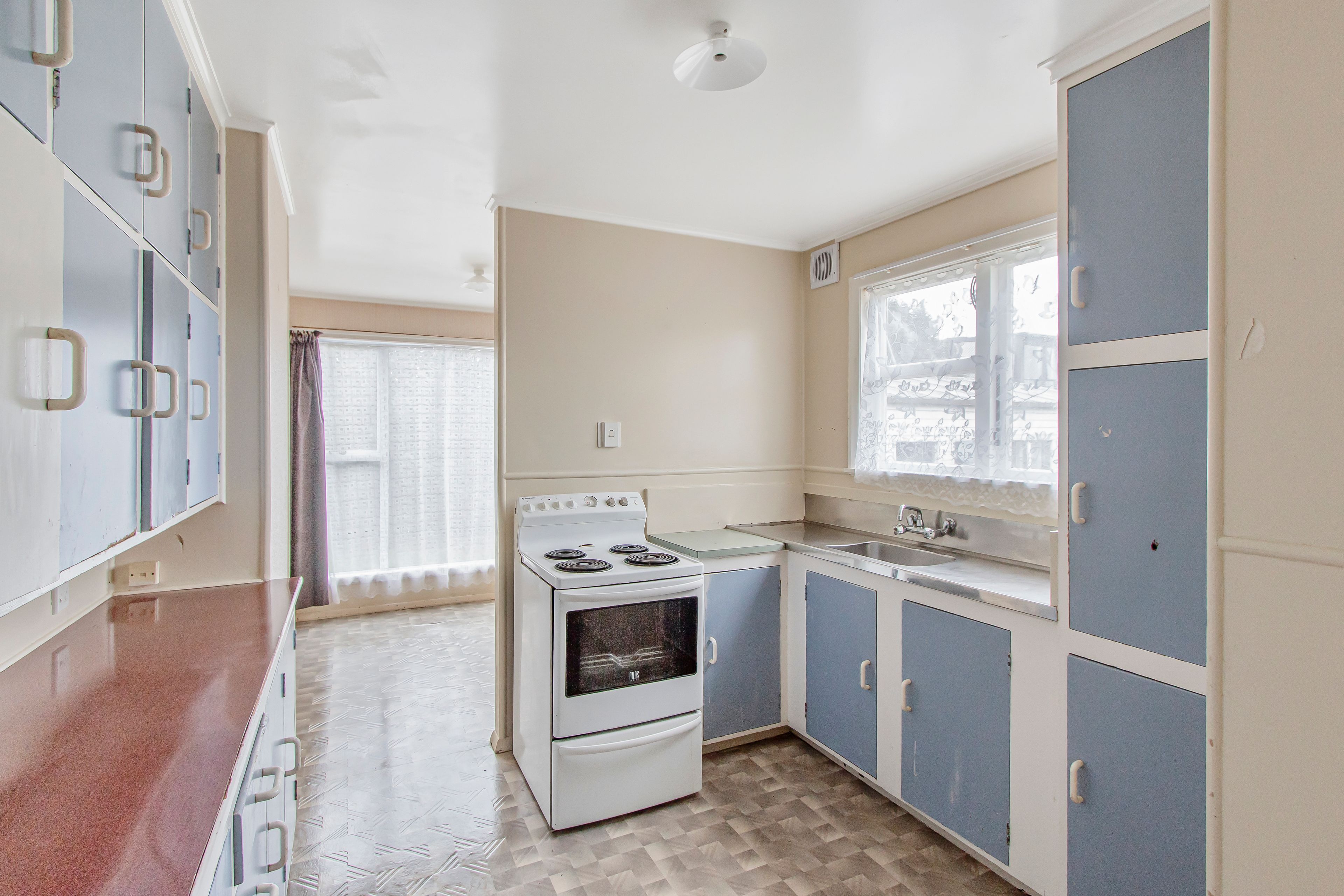 9B Russell Avenue, Papakura, Papakura