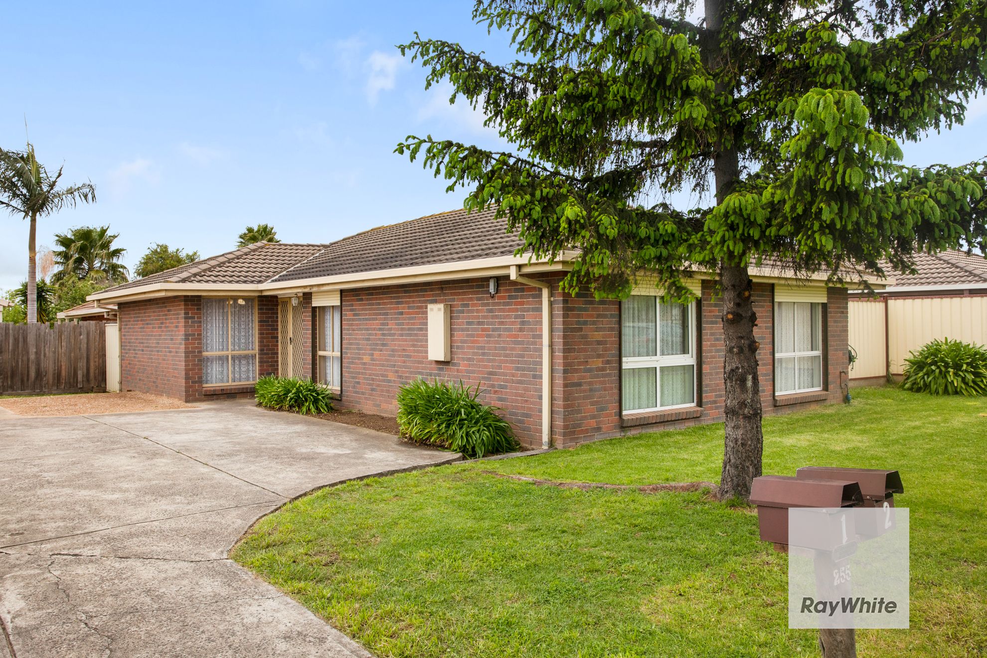 1/255 Main Road West, St Albans, VIC 3021 Sold House Ray White