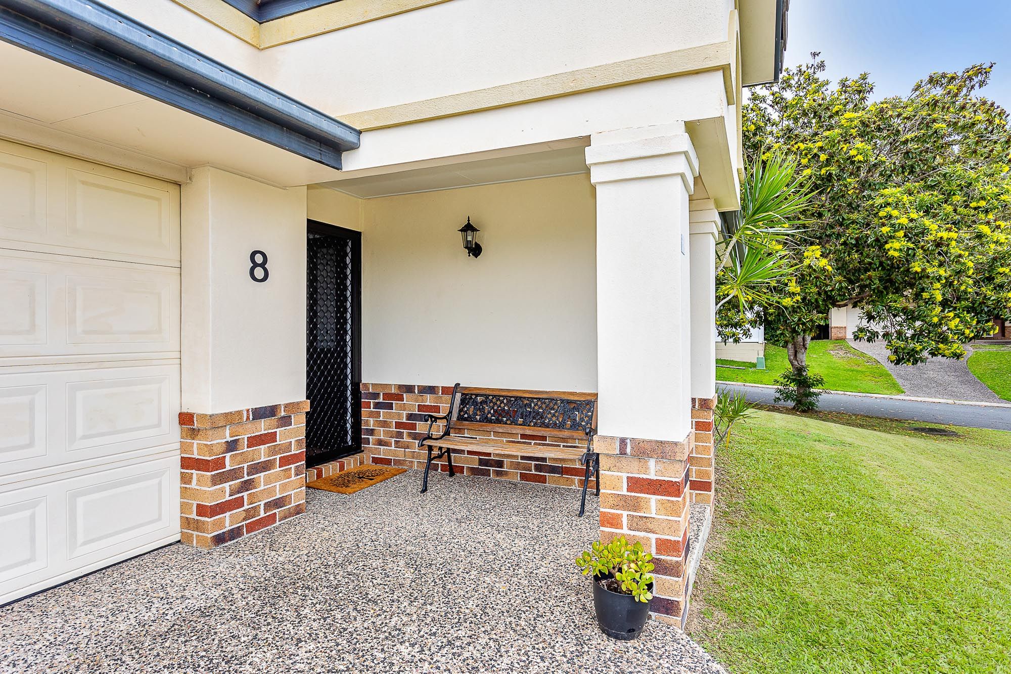 8 Chute Street, Mudgeeraba, QLD 4213