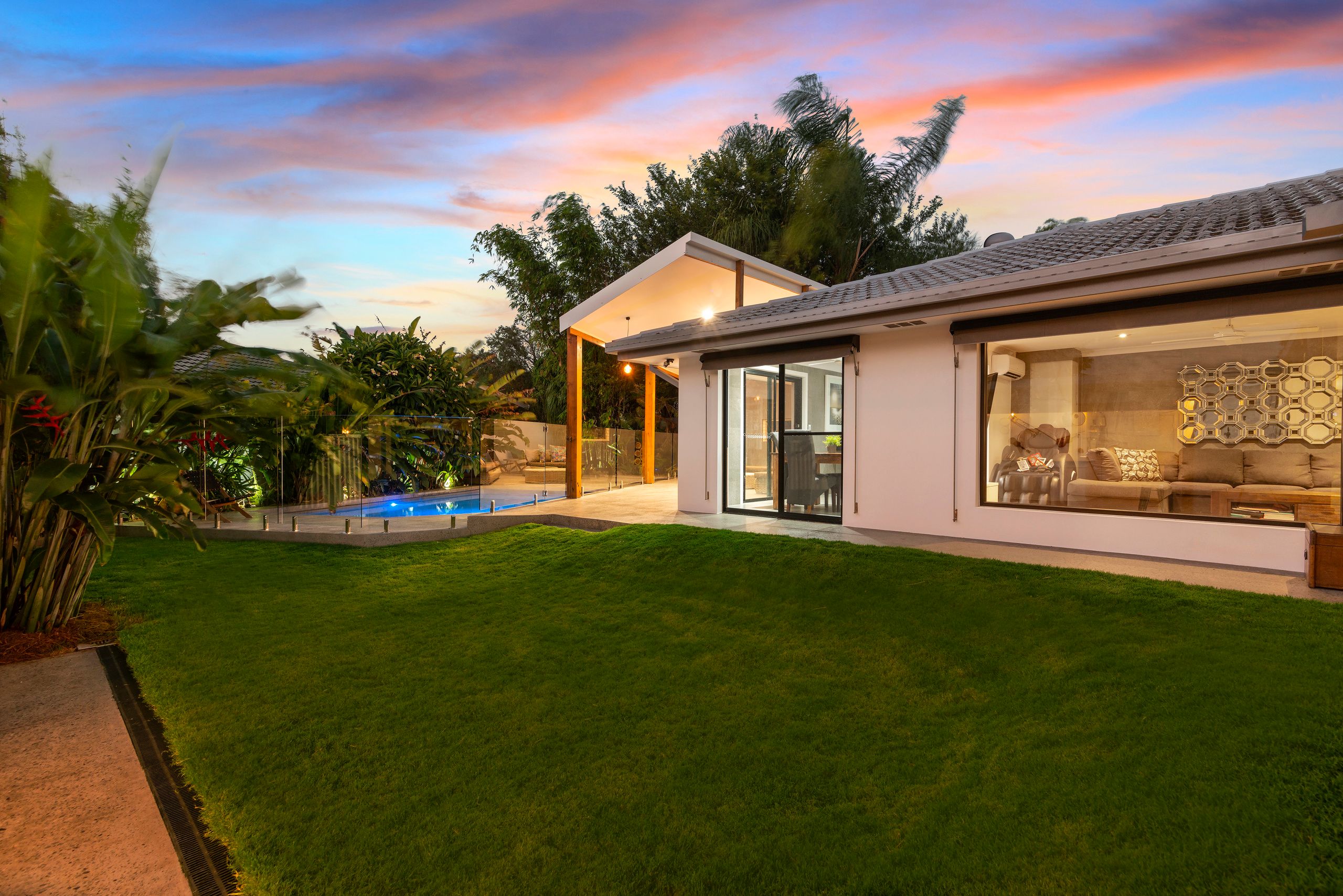 13 Kauri Court, Palm Beach QLD 4221