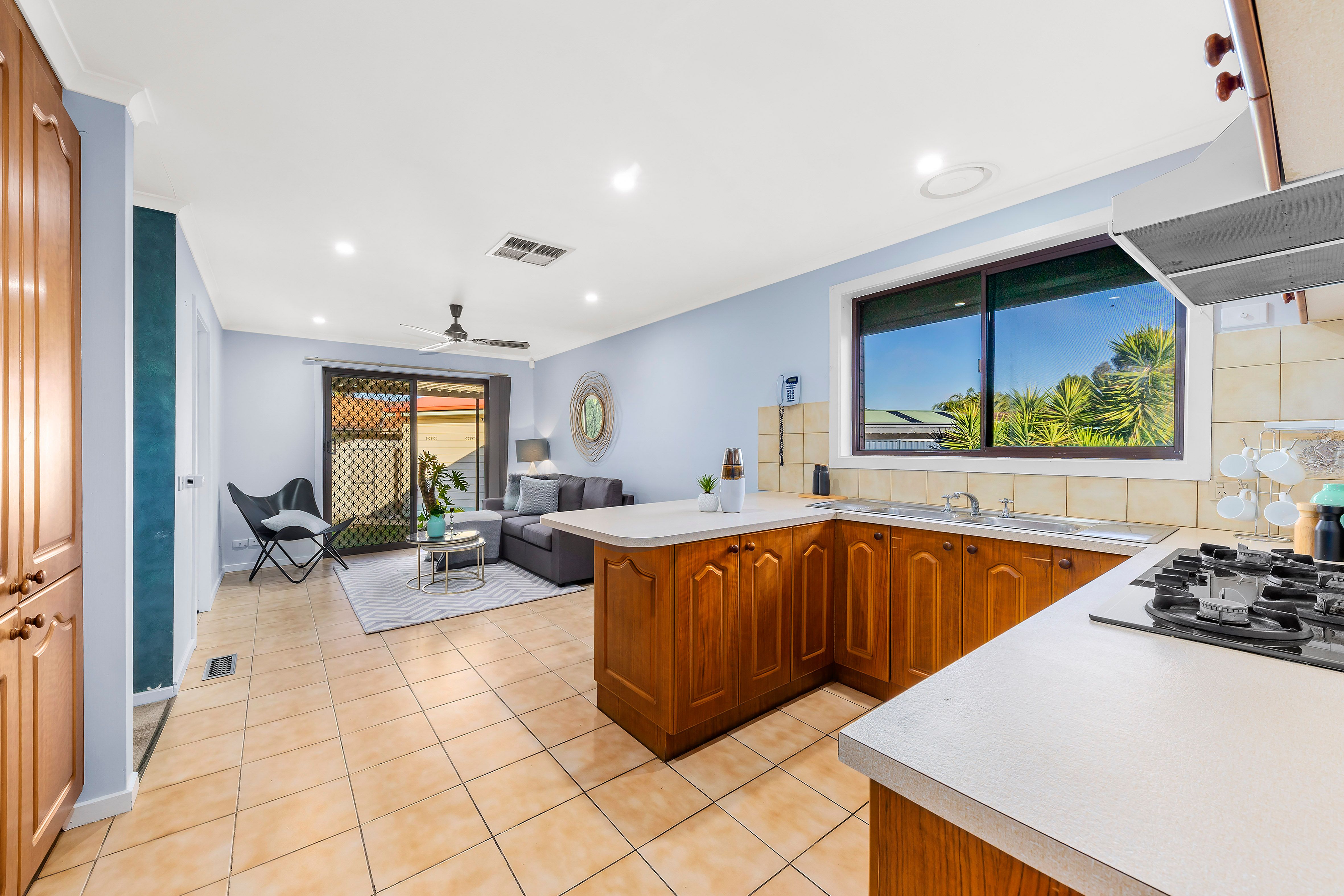 5 Laver Court, Mill Park, VIC 3082