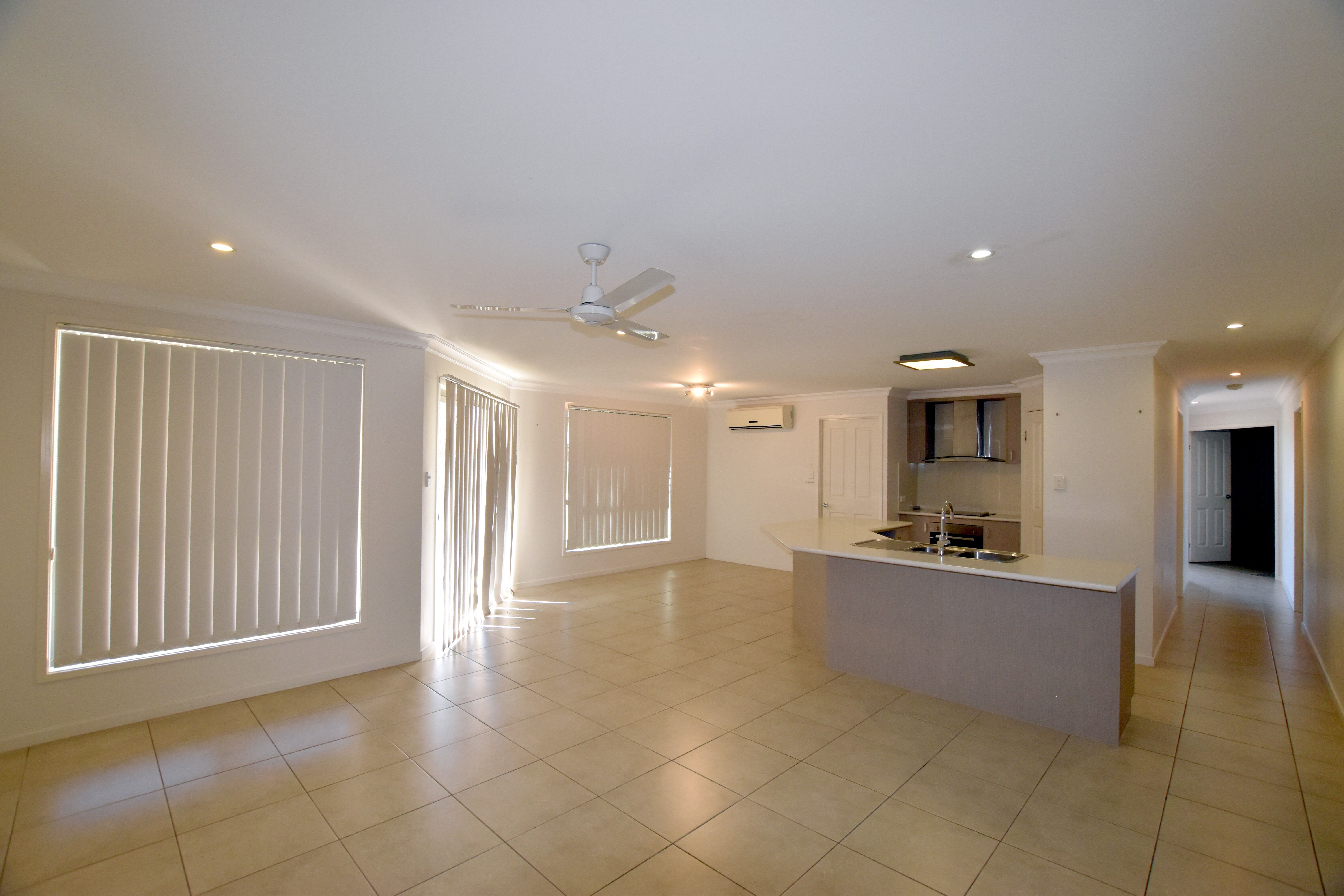 26 Iris Road, Kirkwood, QLD 4680