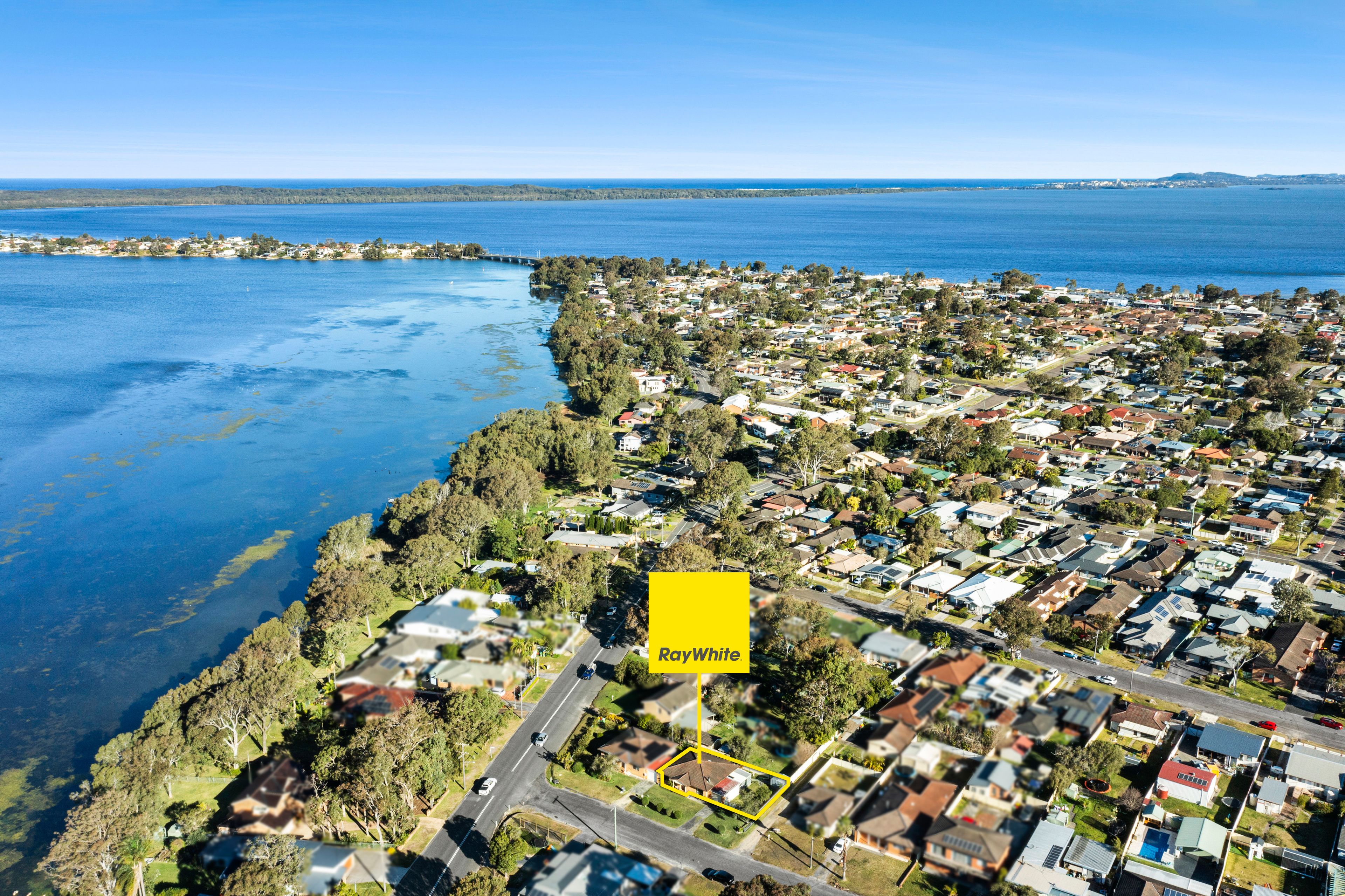 2/80 The Corso — photo from Ray White Charmhaven